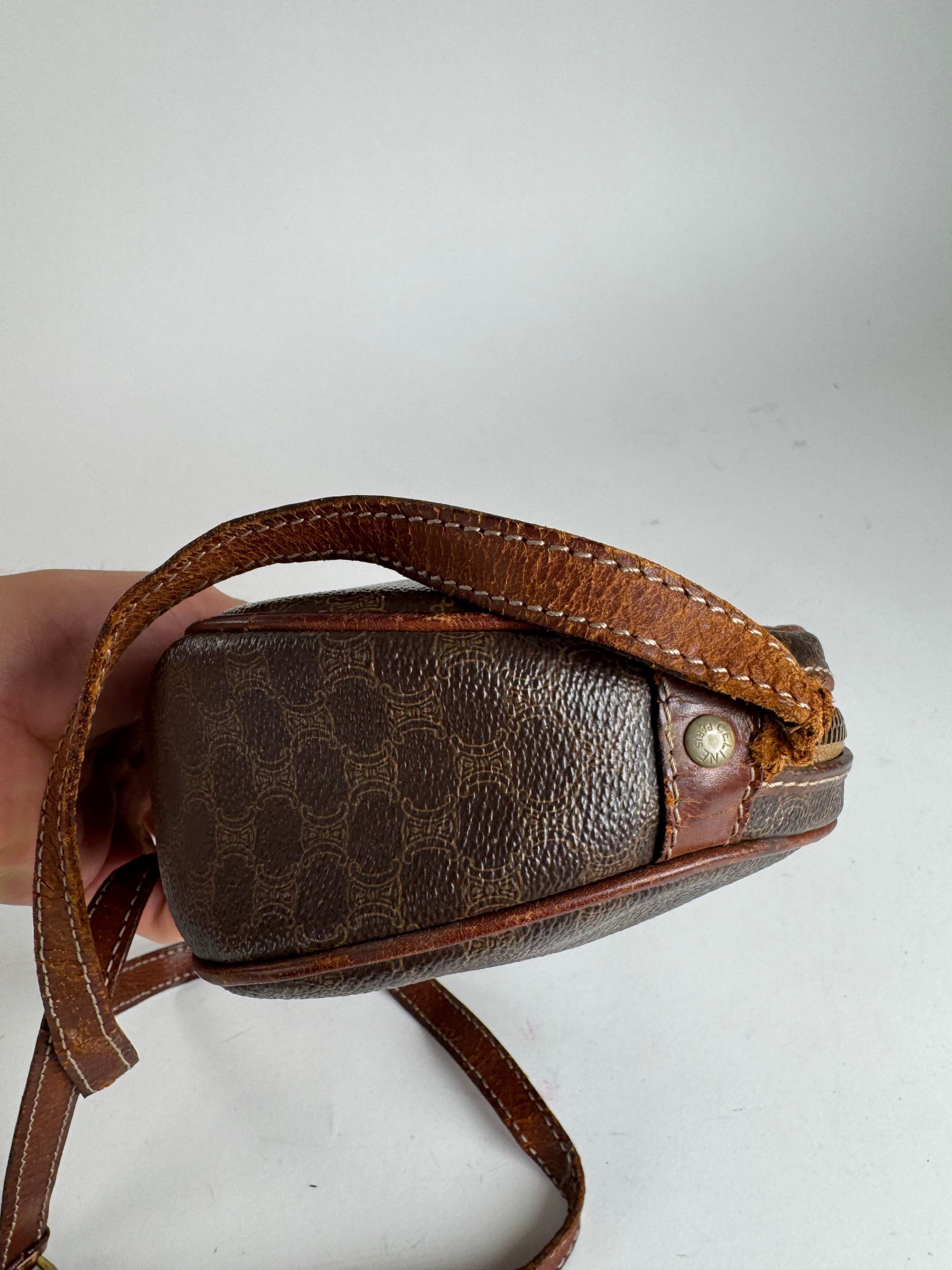 Celine Vintage Triomphe Monogram leather bag brown Size ONE SIZE - 8 Thumbnail