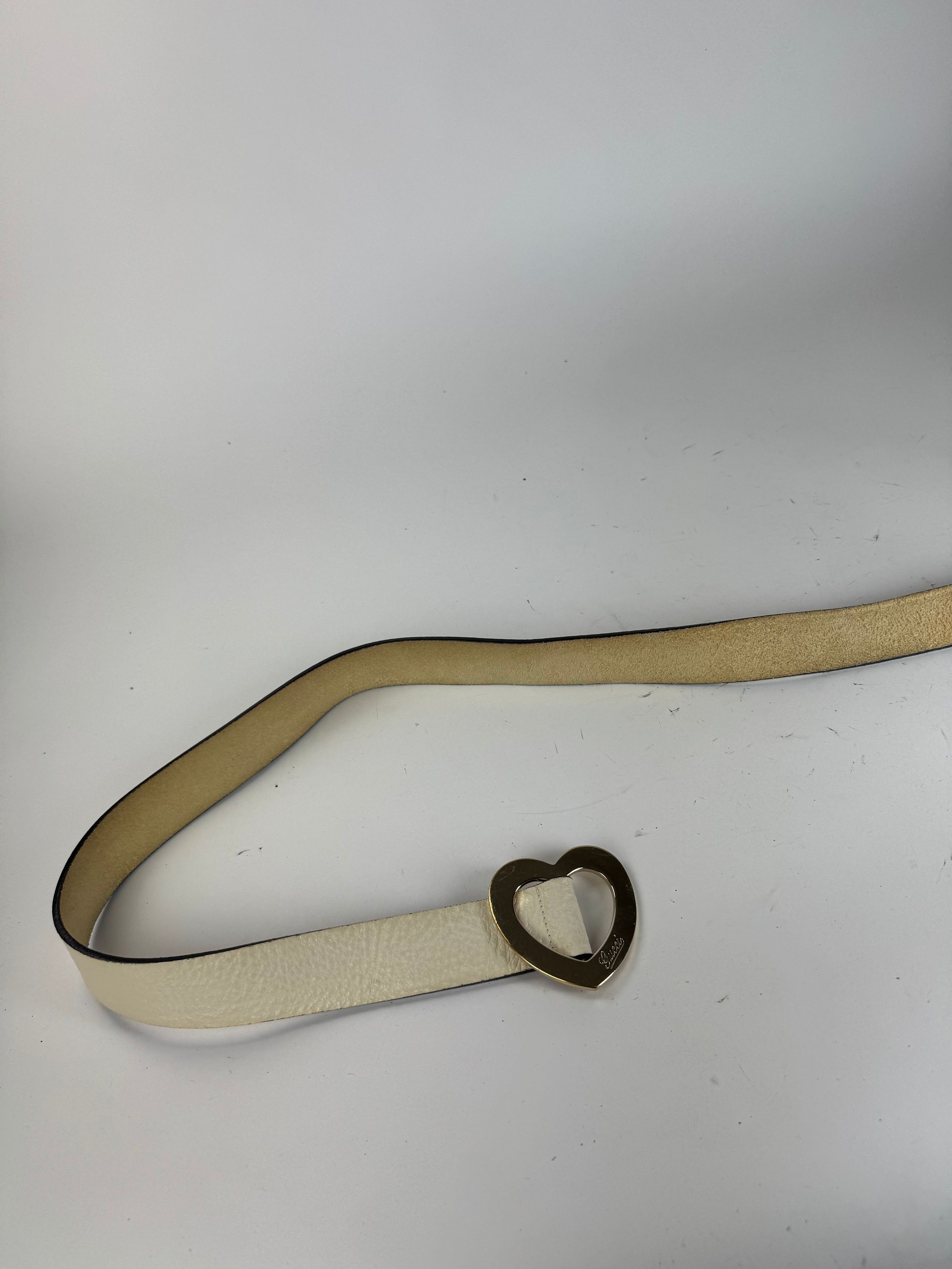 Gucci Vintage Heart Leather Belt white Size ONE SIZE - 8 Thumbnail