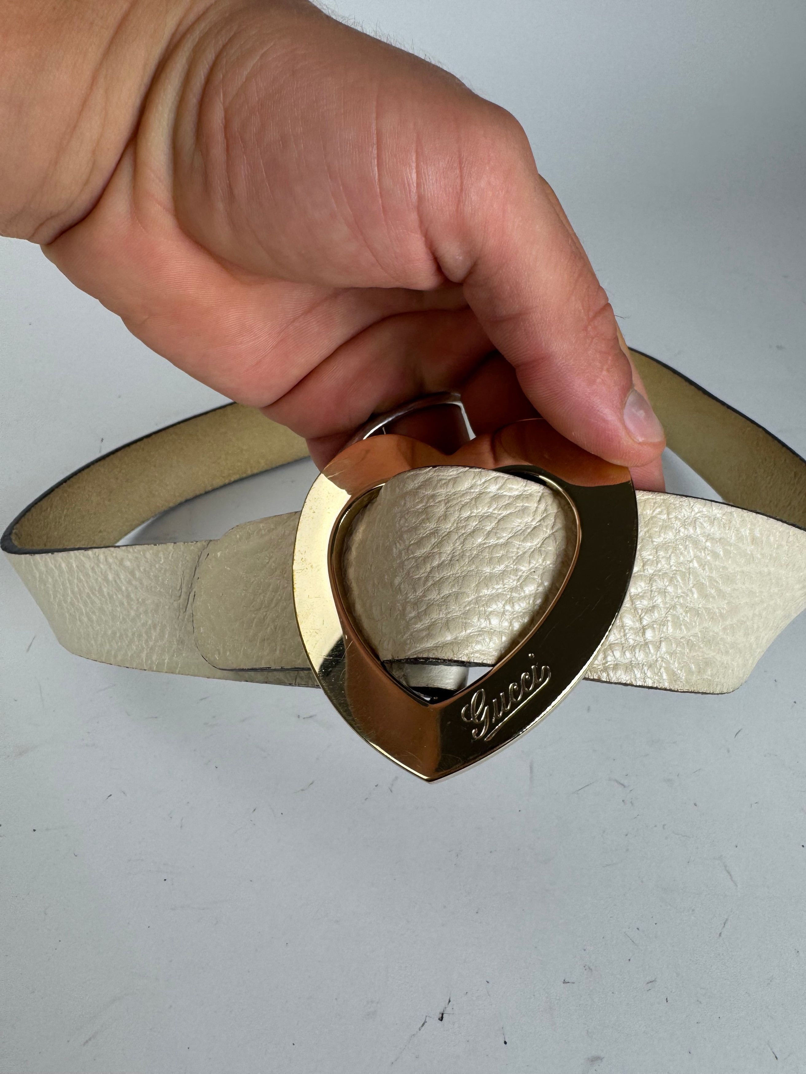 Gucci Vintage Heart Leather Belt white Size ONE SIZE - 2 Thumbnail