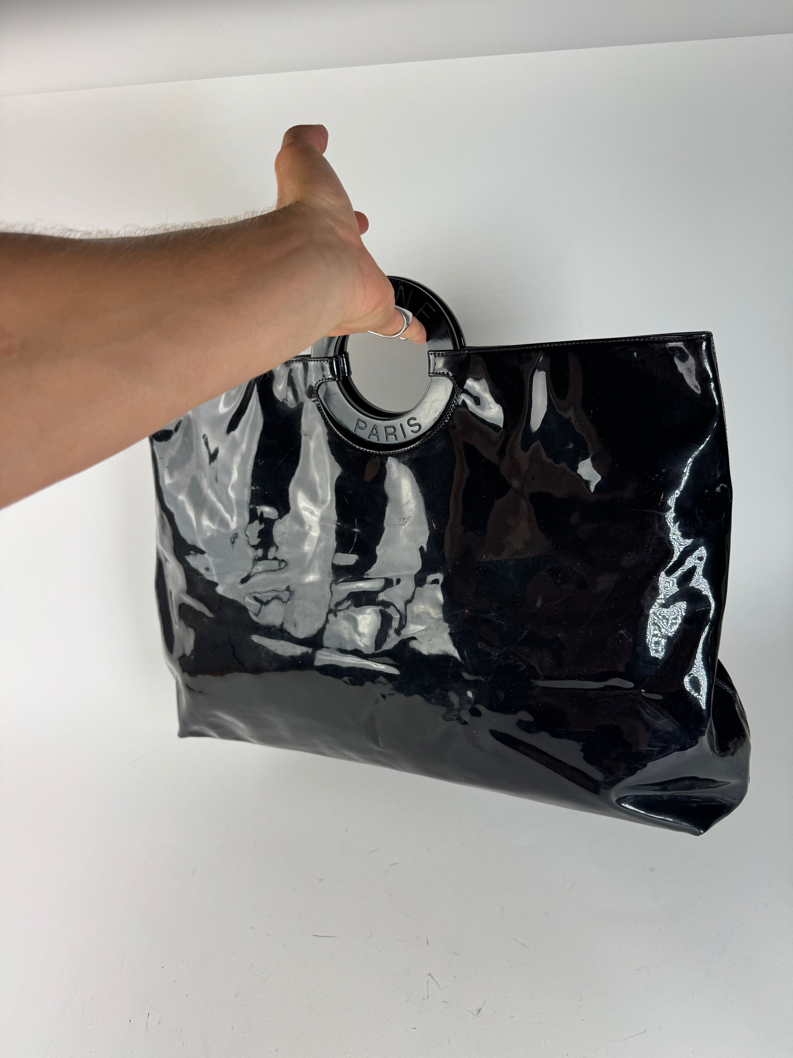 Celine Vintage Paris Patent Leather Ring Bag Black Size ONE SIZE - 12 Thumbnail