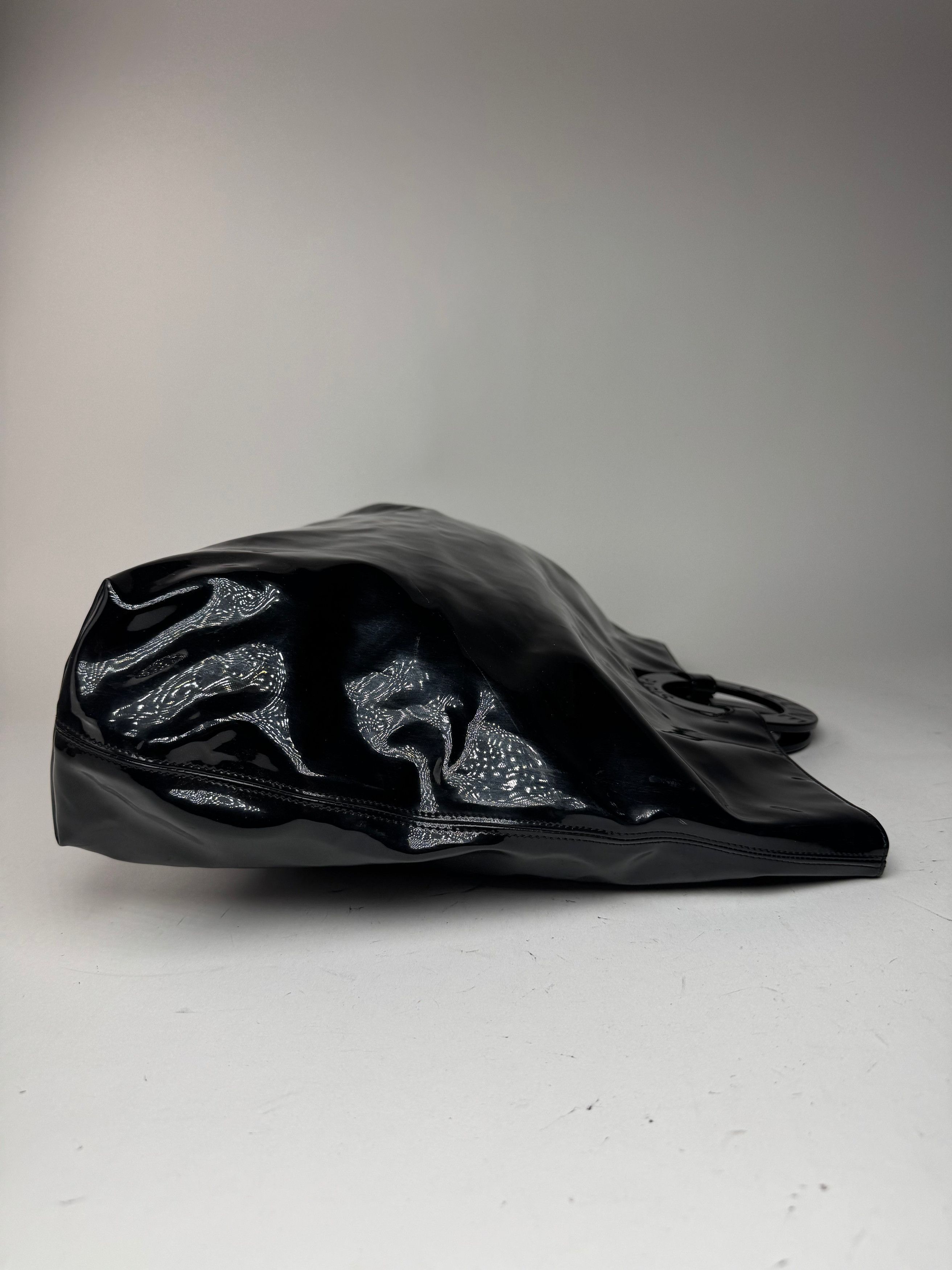 Celine Vintage Paris Patent Leather Ring Bag Black Size ONE SIZE - 11 Thumbnail