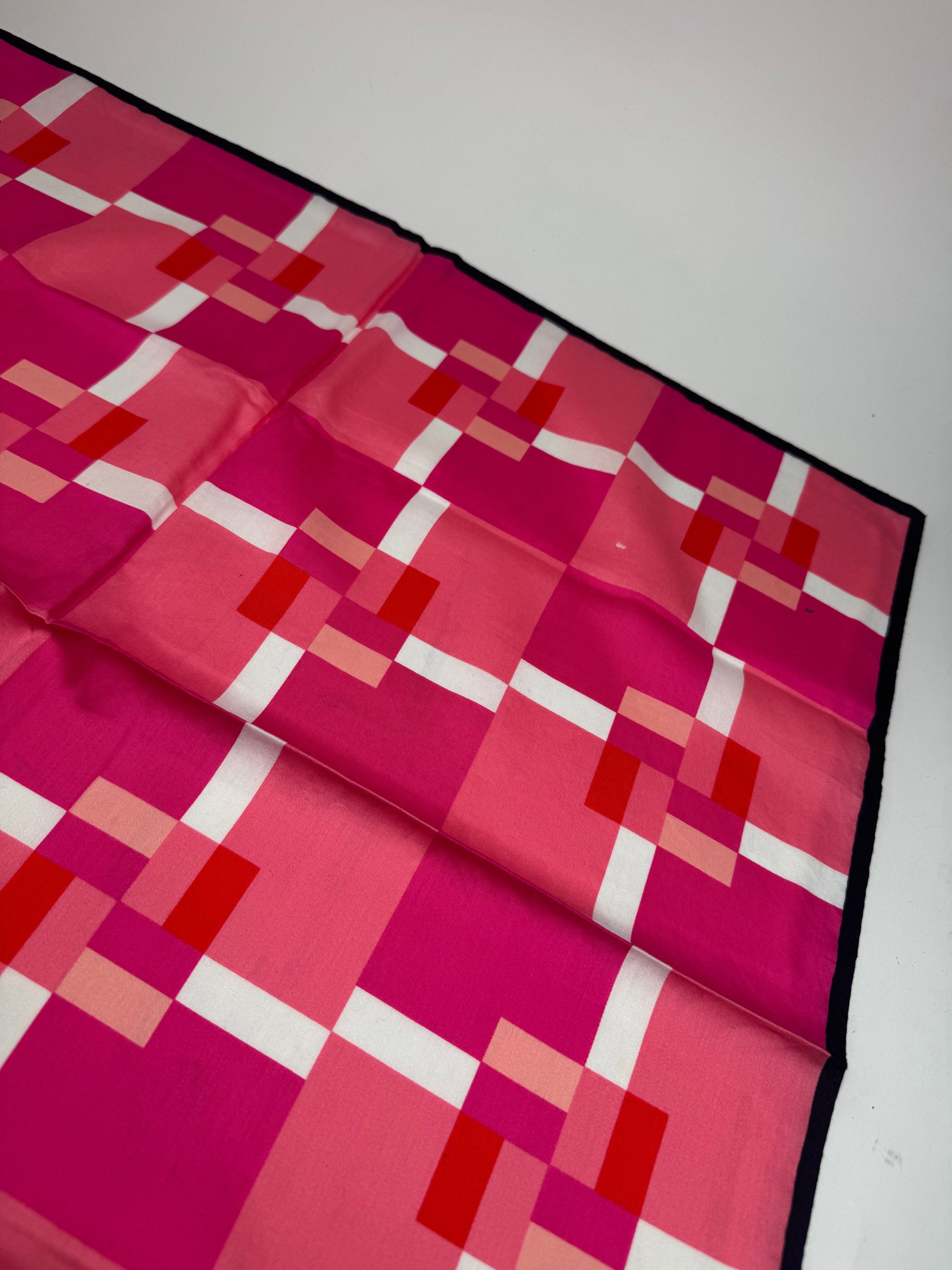 Celine Vintage Scarf pink red white Size ONE SIZE - 6 Thumbnail