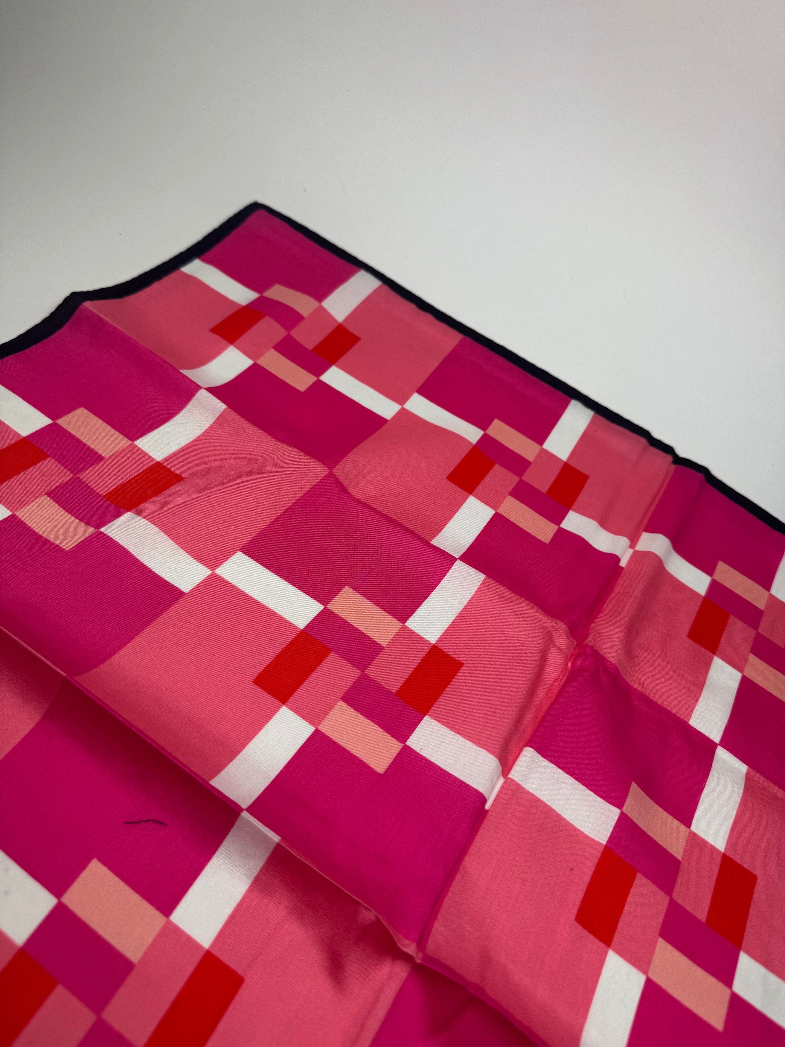Celine Vintage Scarf pink red white Size ONE SIZE - 4 Thumbnail