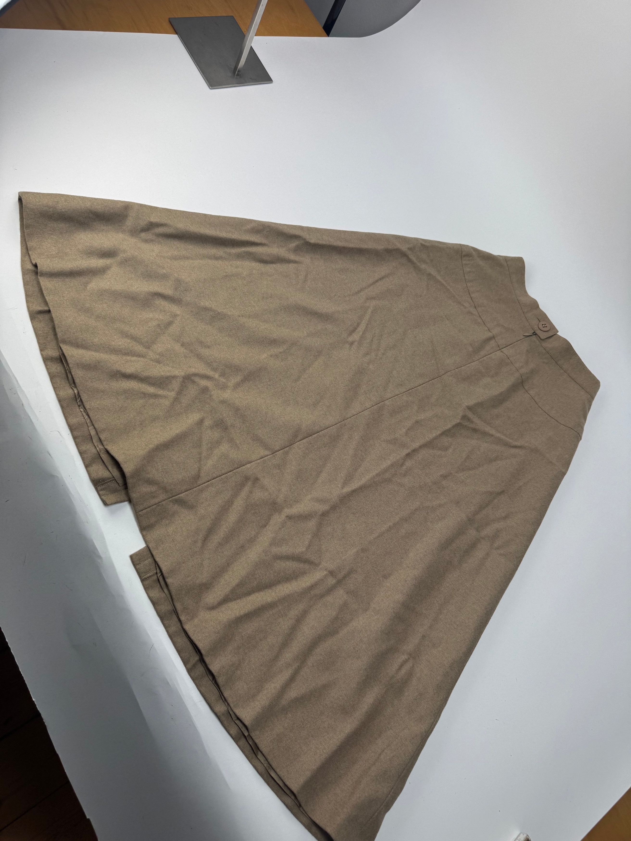 Givenchy Vintage Wool Skirt M Brown Size 30" / US 8 / IT 44 - 9 Thumbnail