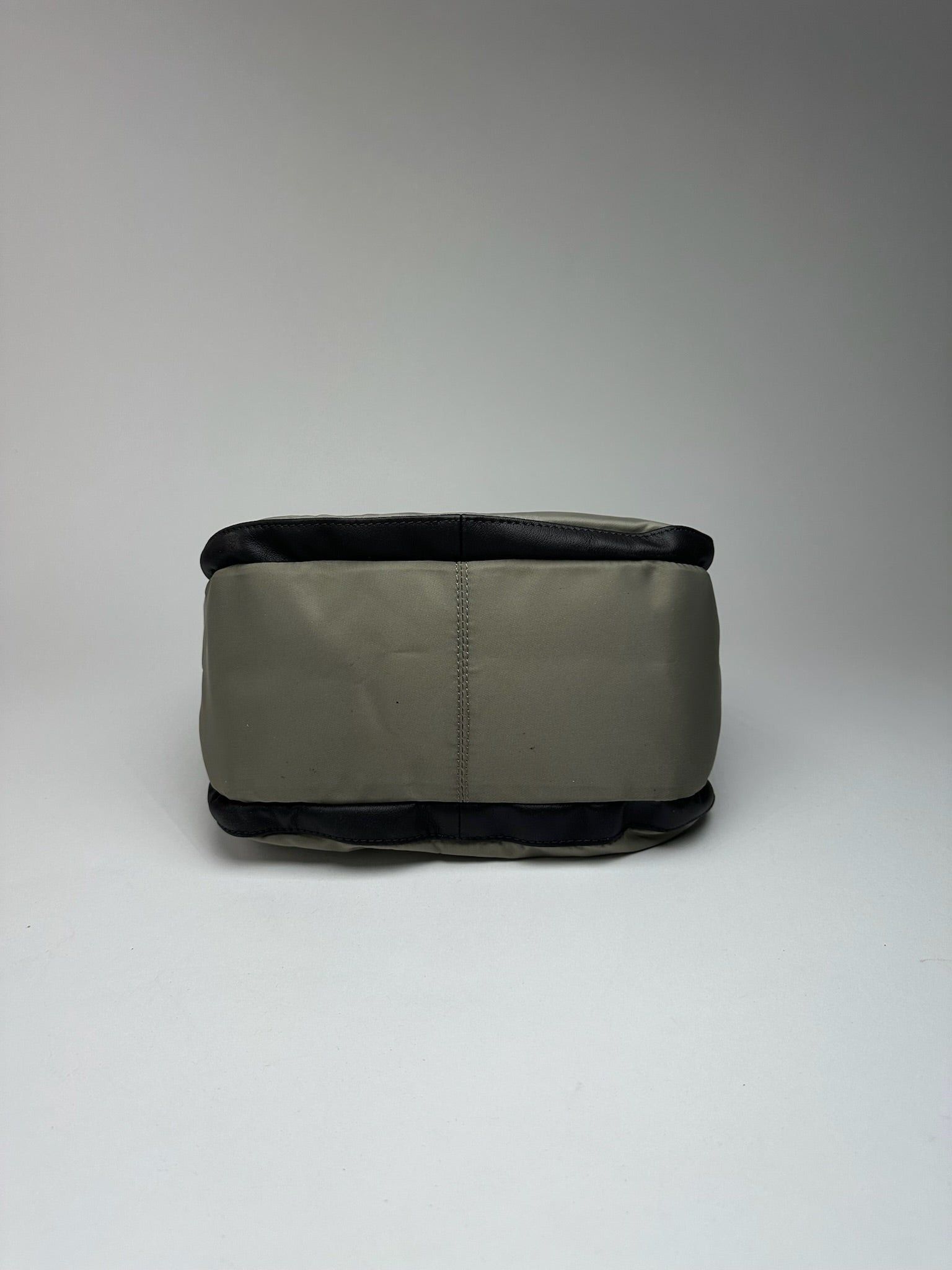 Yohji Yamamoto Vintage Polyester Leather Bag Grey Black Size ONE SIZE - 5 Thumbnail
