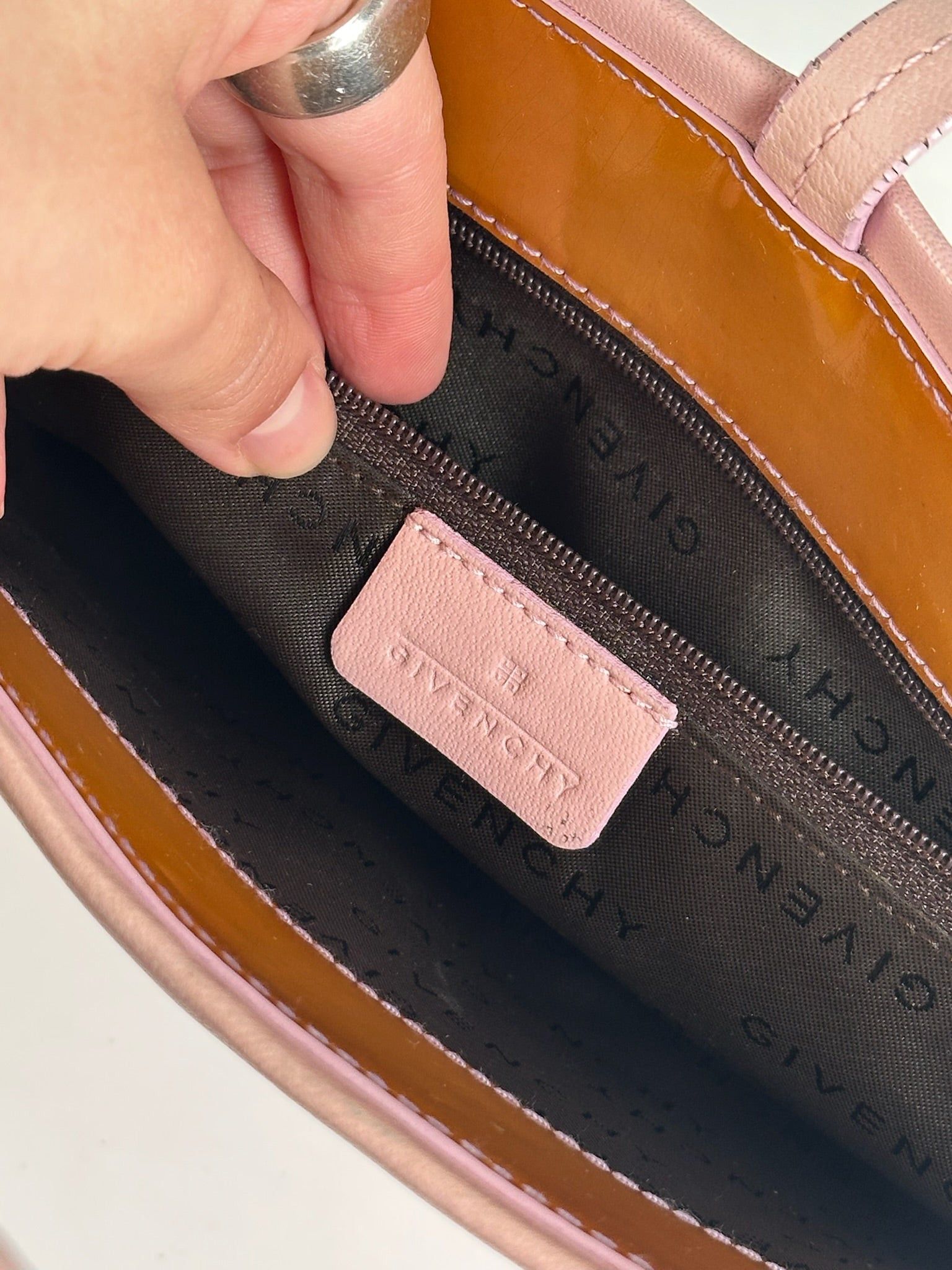 Givenchy Vintage Bag Pink Size ONE SIZE - 5 Thumbnail