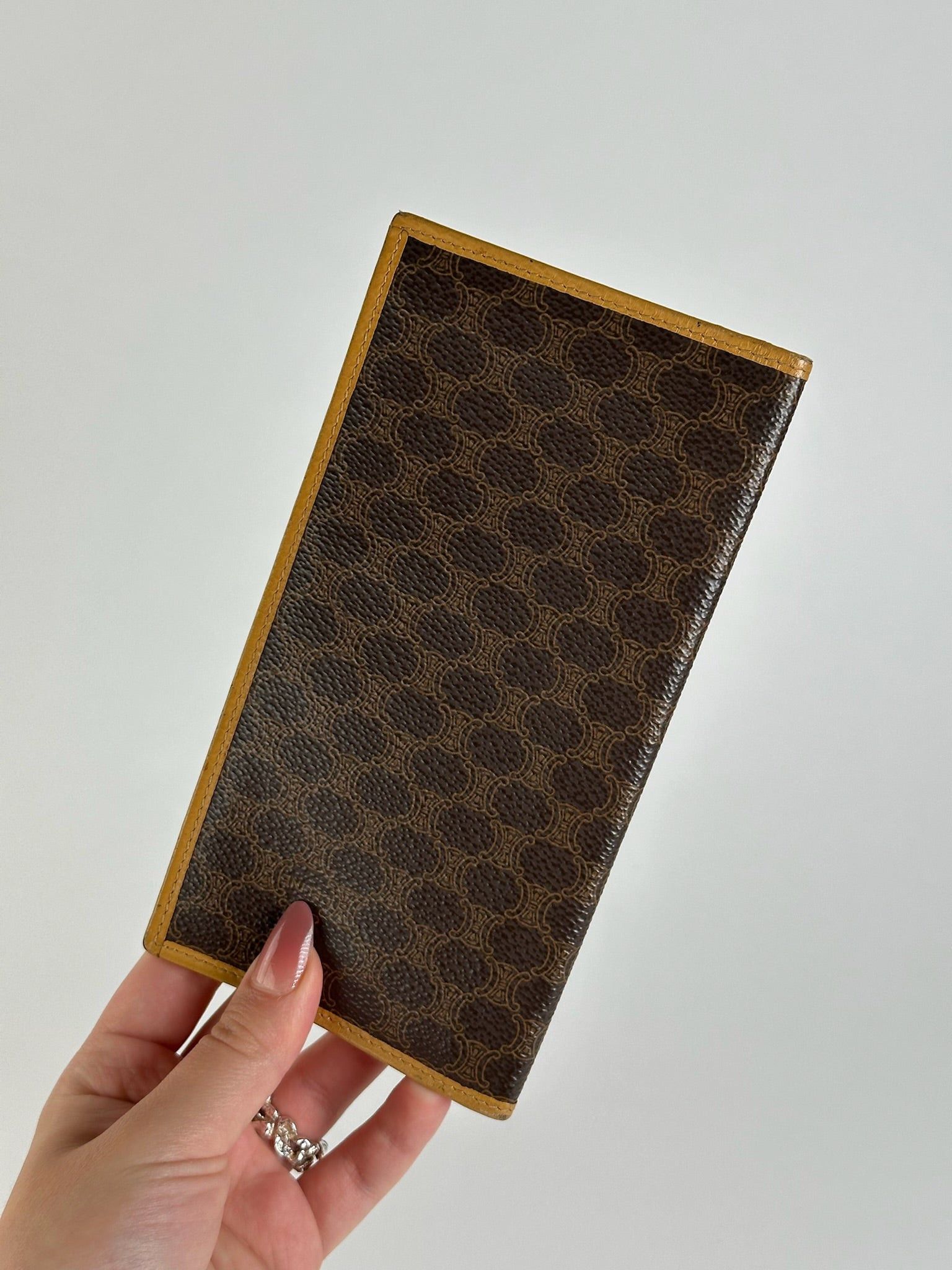 Celine Vintage Paris leather Card Holder / ID holder brown Size ONE SIZE - 9 Thumbnail