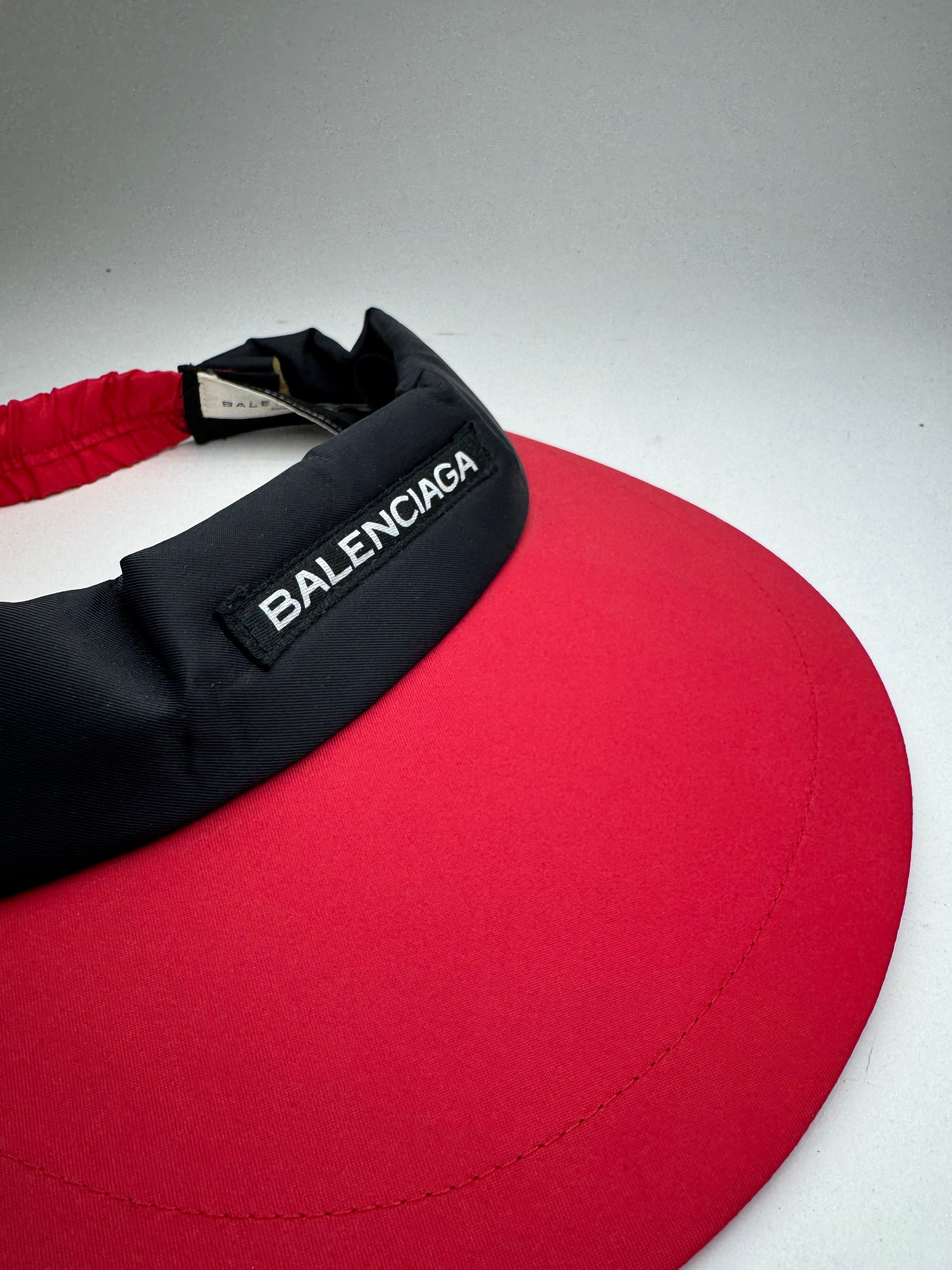 Balenciaga Vintage Suncape Red black Size ONE SIZE - 14 Thumbnail