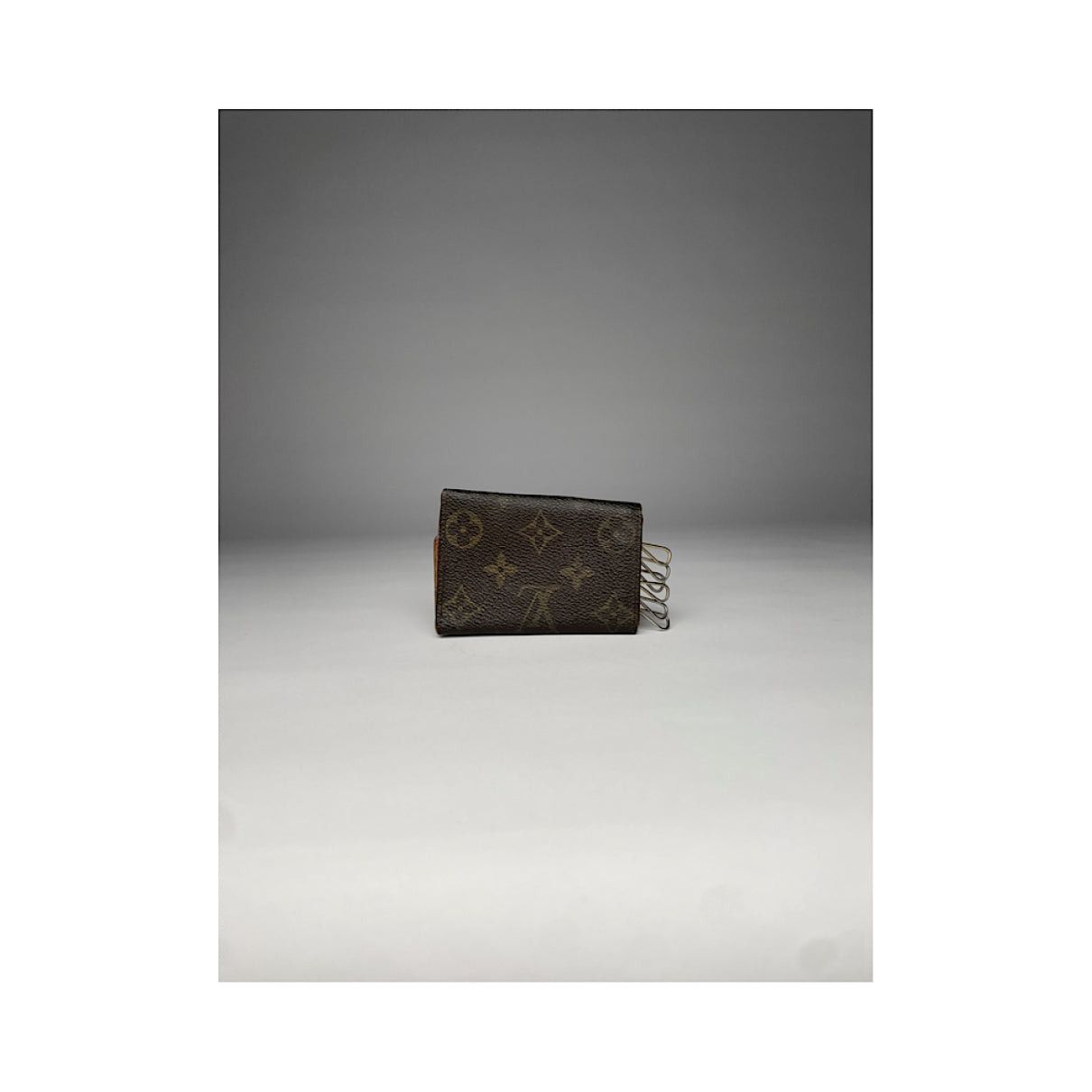 Louis Vuitton Lockme Brown Leather Purse Size ONE SIZE - 2 Thumbnail