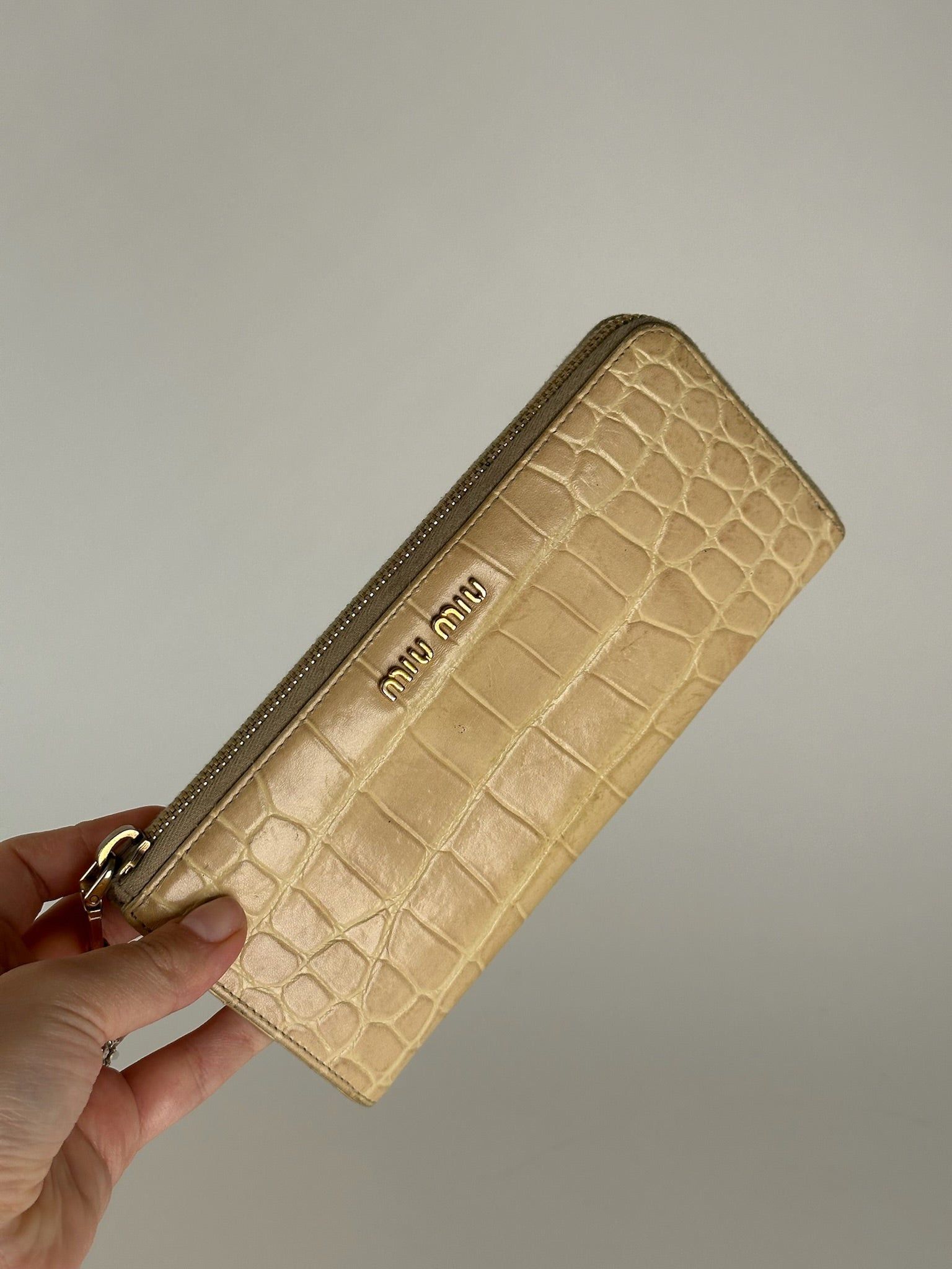 Miu Miu Vintage Leather Wallet White Size ONE SIZE - 7 Thumbnail