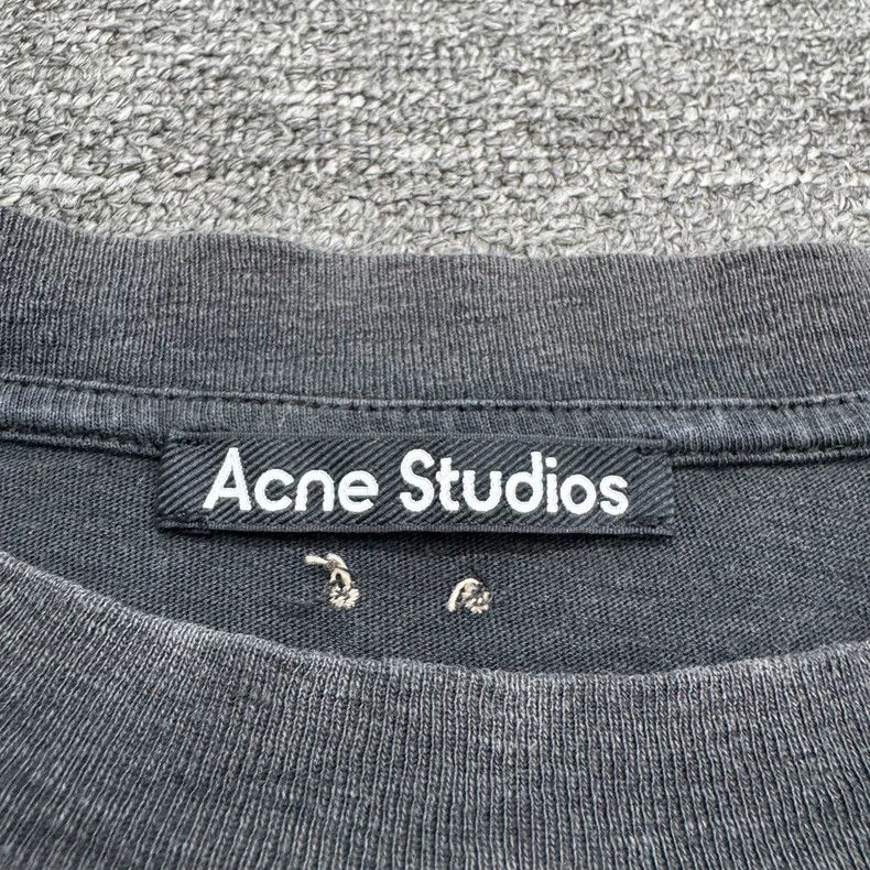 Acne Studios Acne Studios Embroidered Smile Distressed Tee Size US XS / EU 42 / 0 - 3 Thumbnail