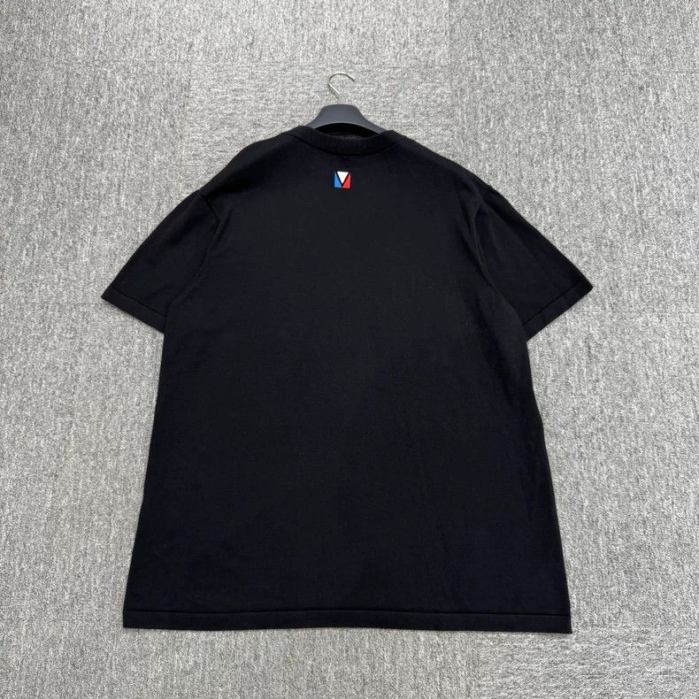 Louis Vuitton Louis Vuitton Black Crystal Letter Short Sleeve Tee Size US XXL / EU 58 / 5 - 2 Thumbnail