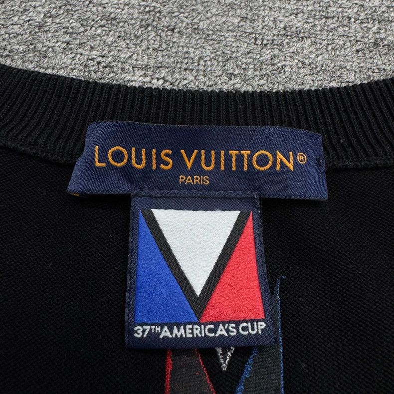 Louis Vuitton Louis Vuitton Black Crystal Letter Short Sleeve Tee Size US XXL / EU 58 / 5 - 4 Thumbnail
