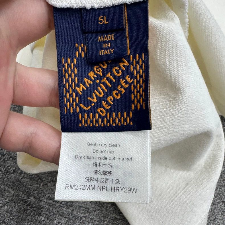 Louis Vuitton Louis Vuitton Beaded Letter Short-Sleeve T-Shirt Size US XXL / EU 58 / 5 - 4 Thumbnail