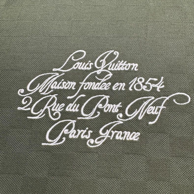 Louis Vuitton Louis Vuitton SS25 Snake Limited Embroidered T-shirt Size US XL / EU 56 / 4 - 3 Thumbnail