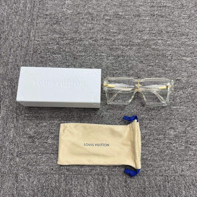 Louis Vuitton Louis Vuitton Crystal Studded Square Glasses Size ONE SIZE - 2 Thumbnail