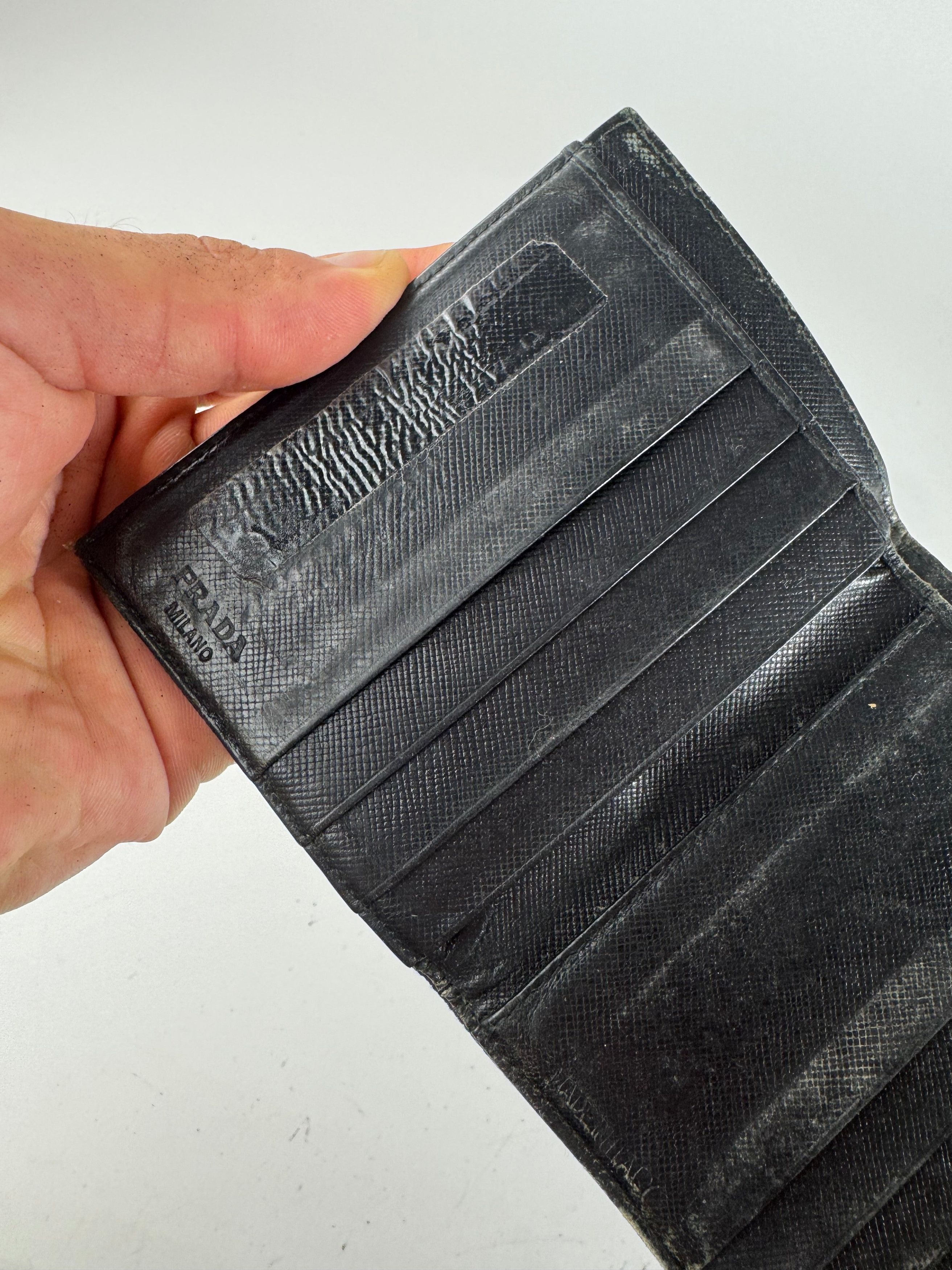 Prada Vintage Triangle Polyester leather wallet black Size ONE SIZE - 6 Thumbnail