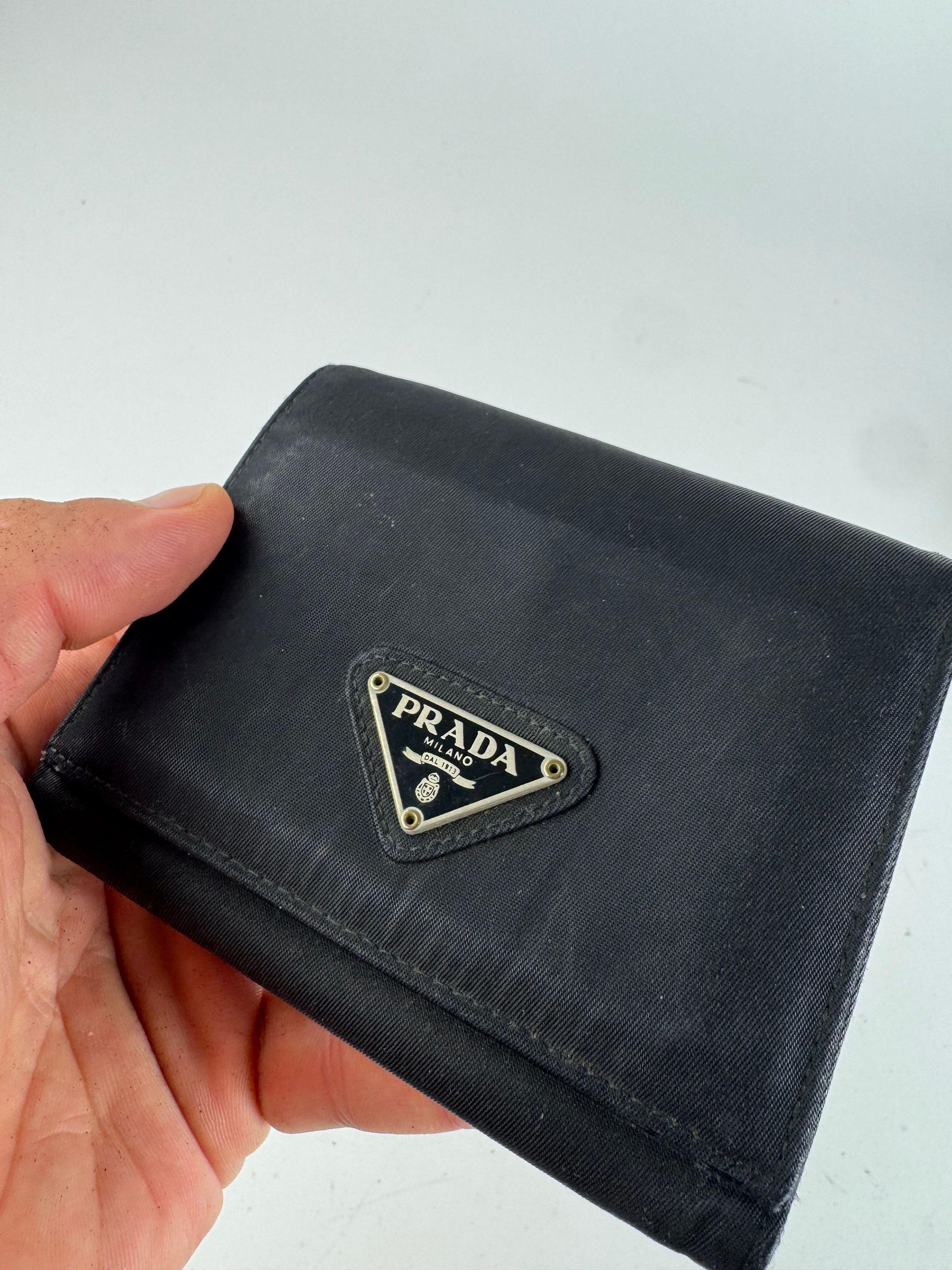 Prada Vintage Triangle Polyester leather wallet black Size ONE SIZE - 4 Thumbnail
