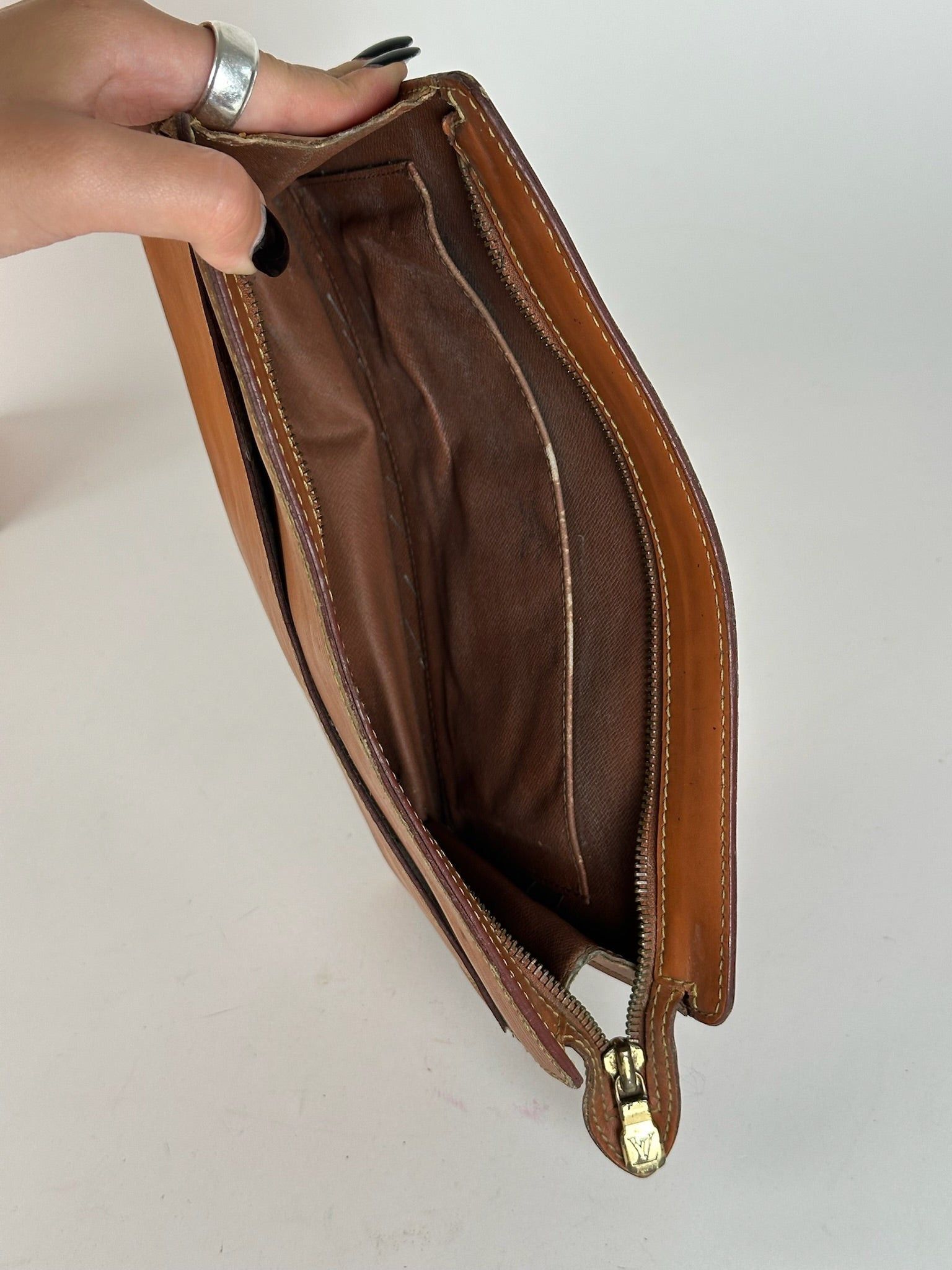 Louis Vuitton Vintage EPI Leather clutch brown Size ONE SIZE - 6 Thumbnail