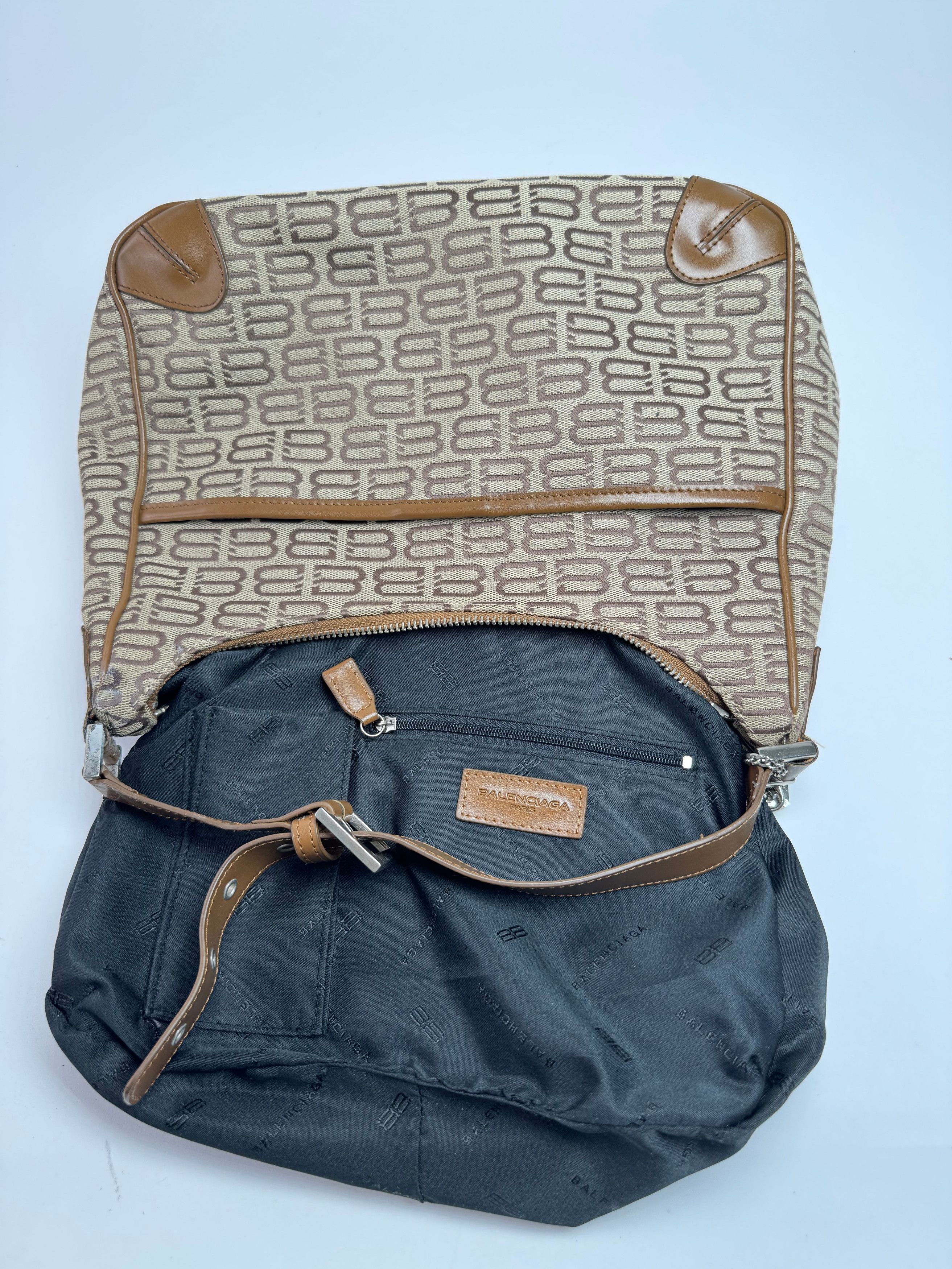 Balenciaga Vintage Monogram Bag beige brown Size ONE SIZE - 3 Thumbnail