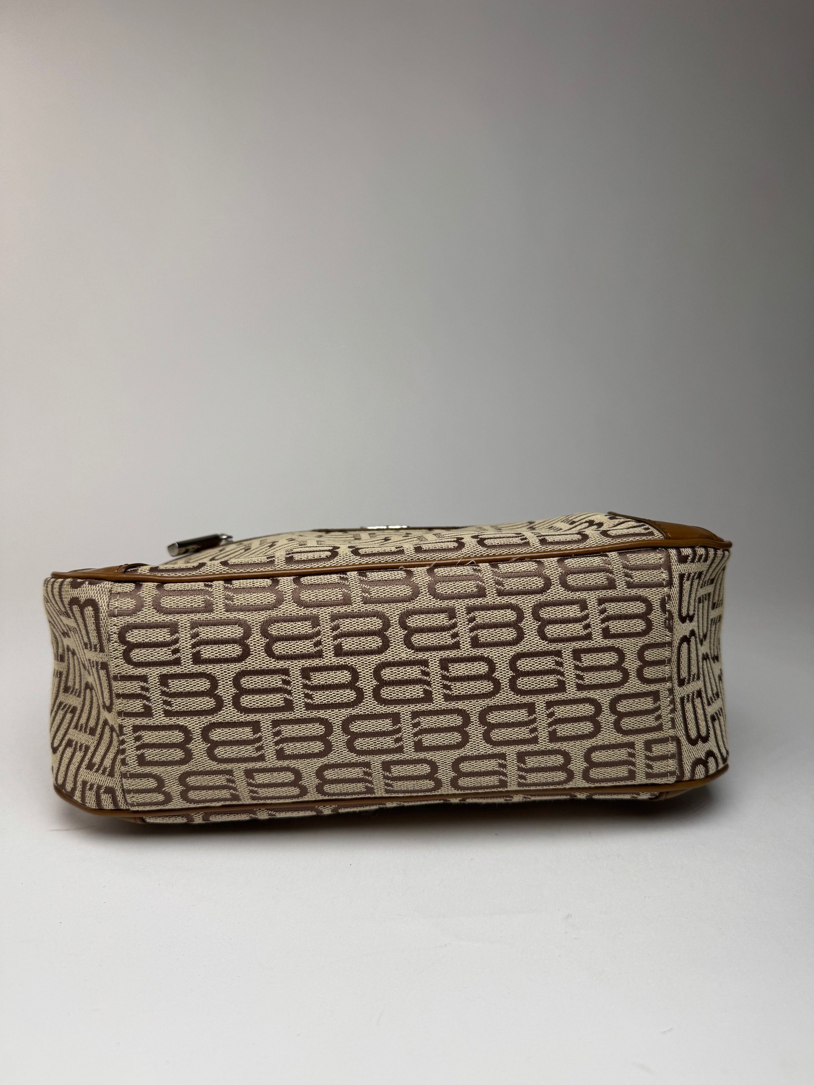Balenciaga Vintage Monogram Bag beige brown Size ONE SIZE - 6 Thumbnail