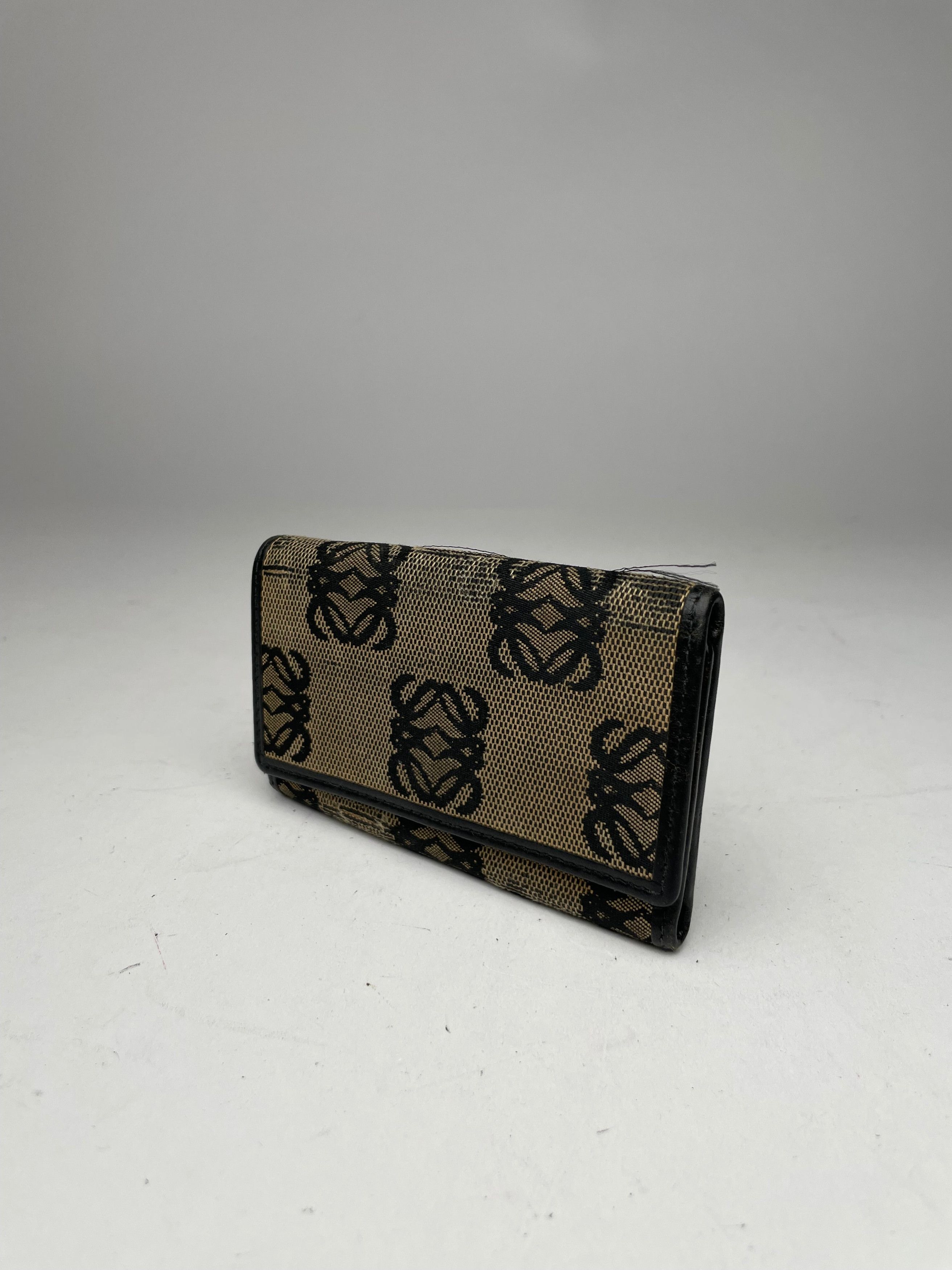 Loewe Vintage Madrid Monogram Key Holder Size ONE SIZE - 9 Thumbnail