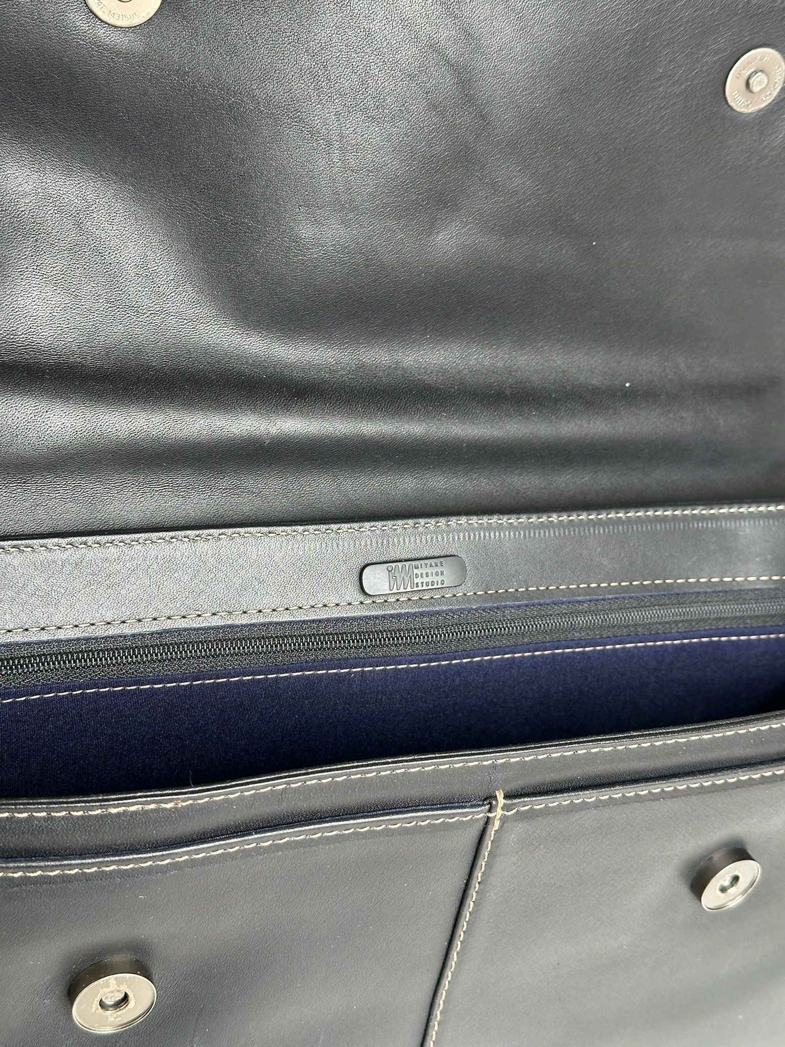 Issey Miyake Vintage Leather Briefcase black Size ONE SIZE - 5 Thumbnail