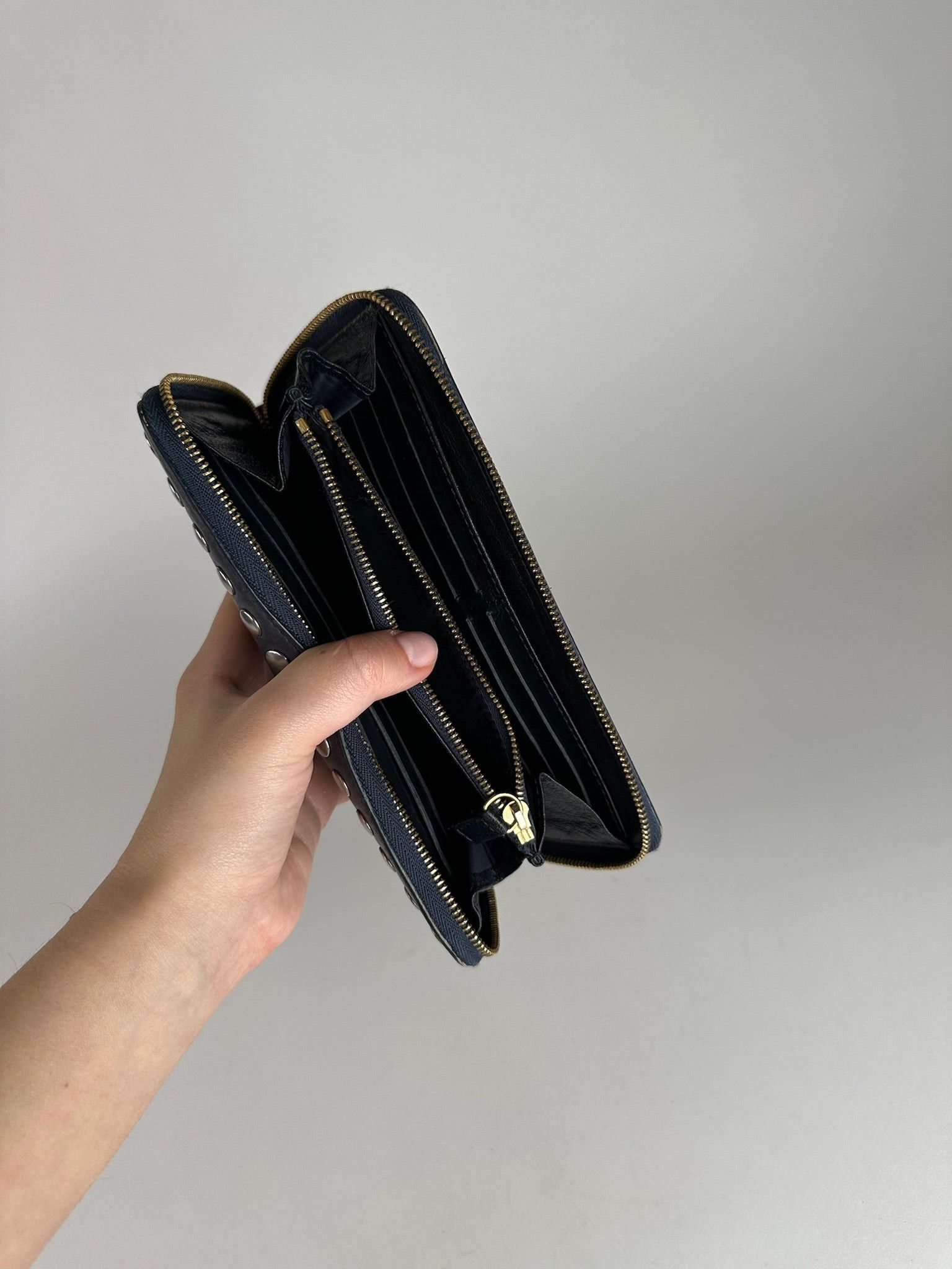 Celine Vintage Paris Studded Leather Wallet Black Size ONE SIZE - 5 Thumbnail