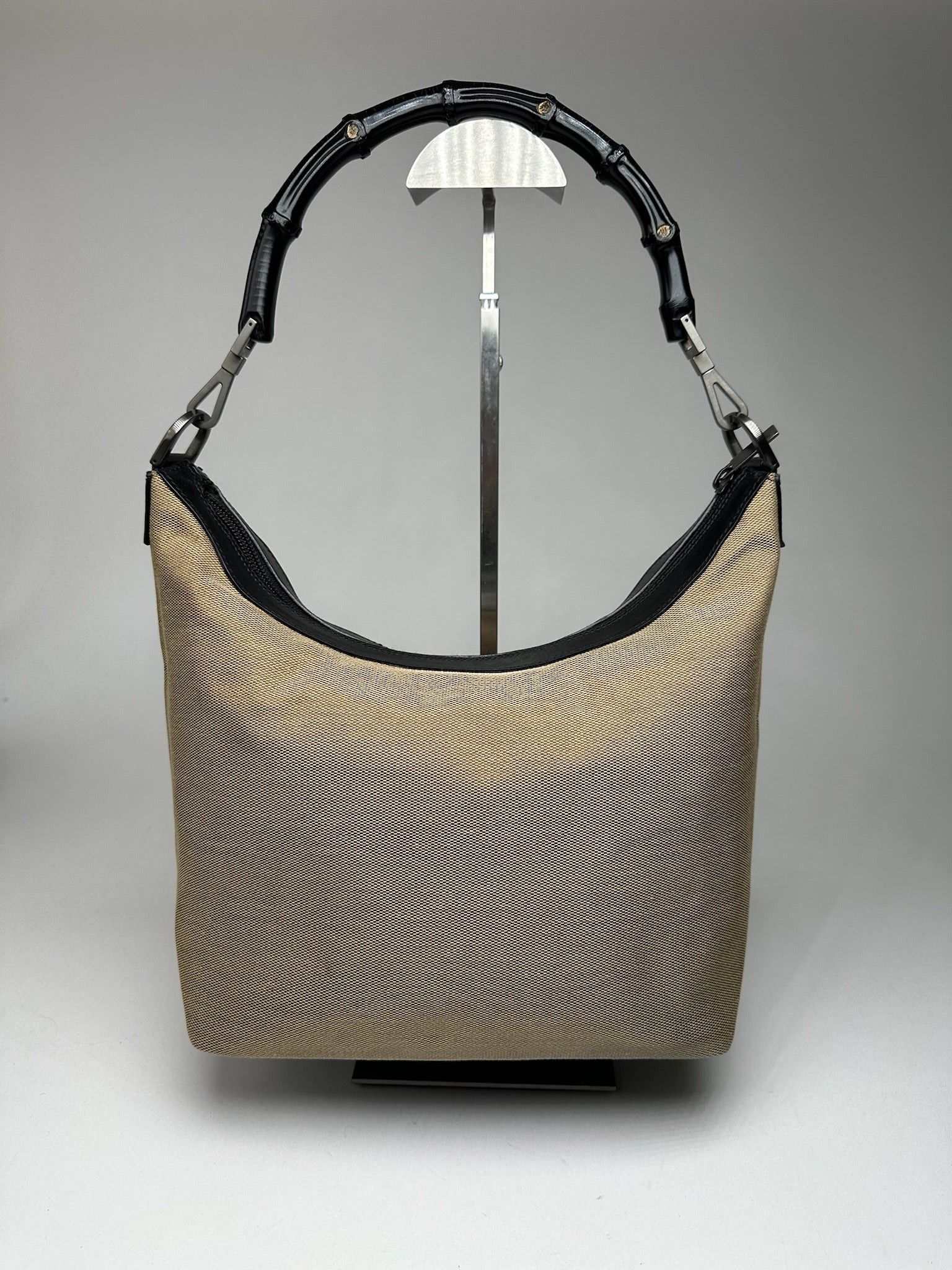 Gucci Vintage Top Handler Handbag Gray Size ONE SIZE - 15 Thumbnail