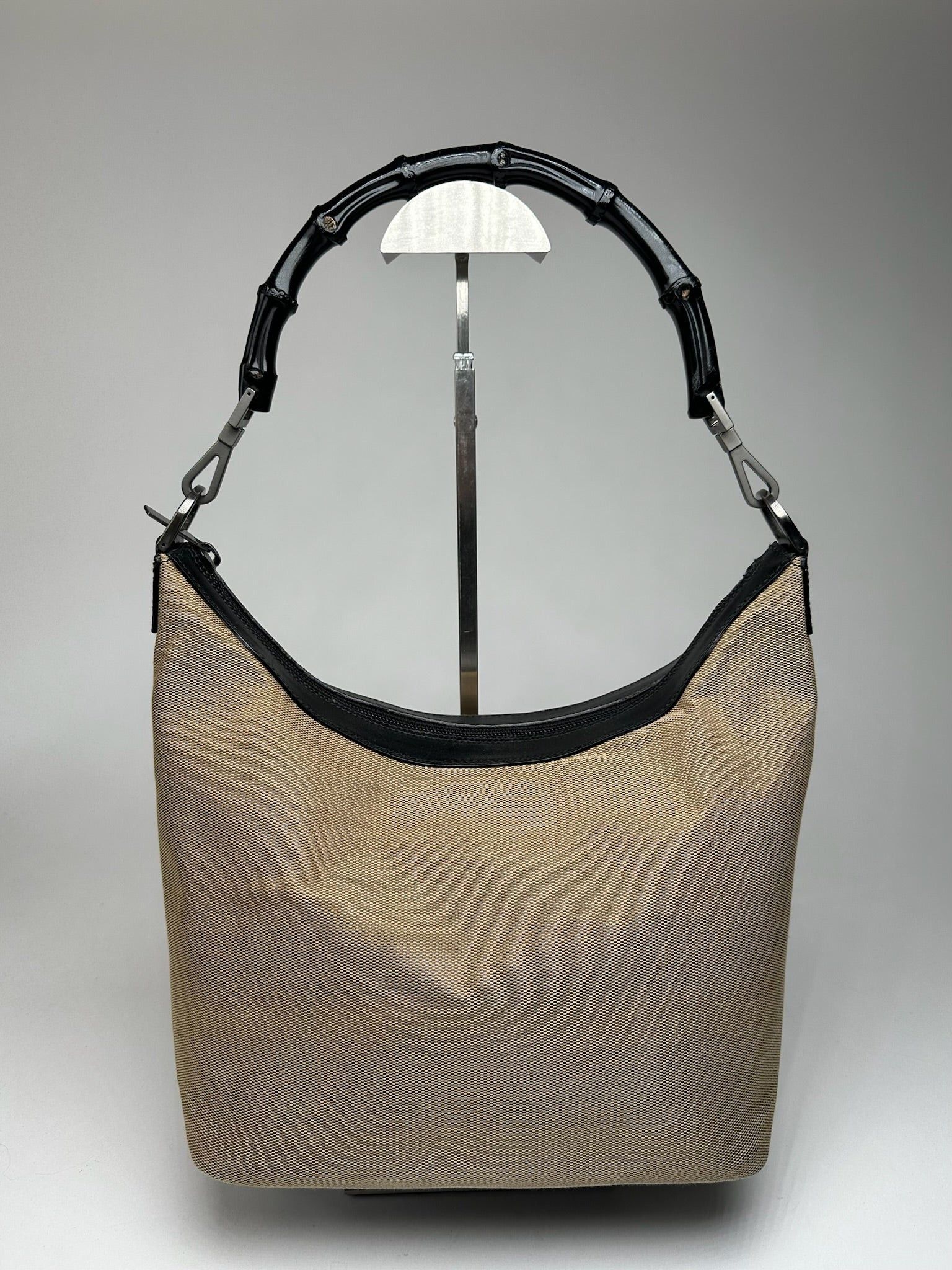 Gucci Vintage Top Handler Handbag Gray Size ONE SIZE - 4 Thumbnail