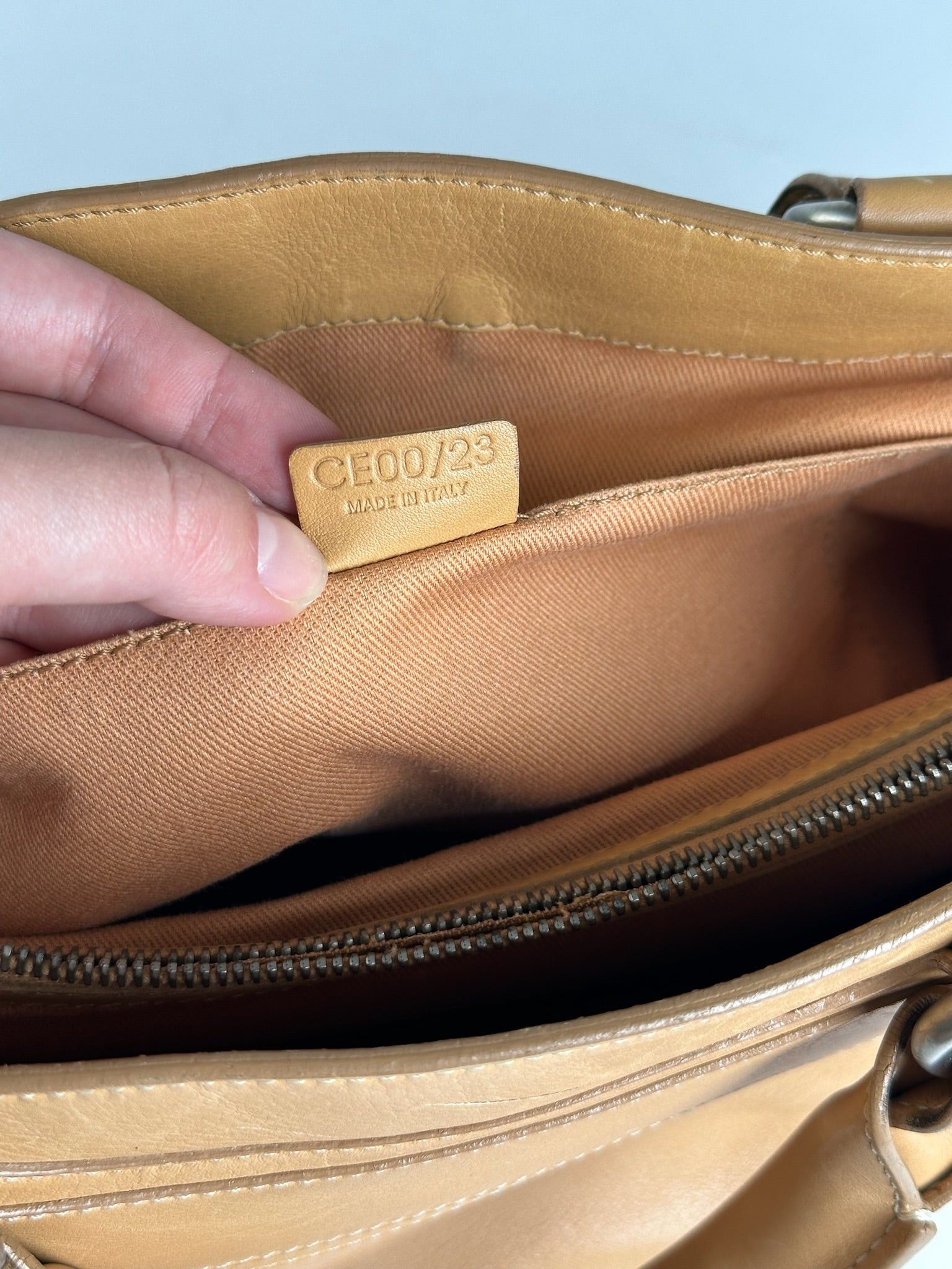 Celine Vintage Paris Leather Handbag beige Size ONE SIZE - 6 Thumbnail