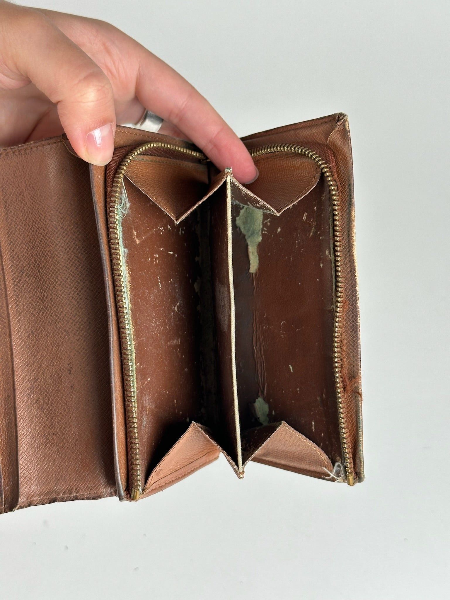 Louis Vuitton Vintage Leather monogram Wallet brown Size ONE SIZE - 4 Thumbnail