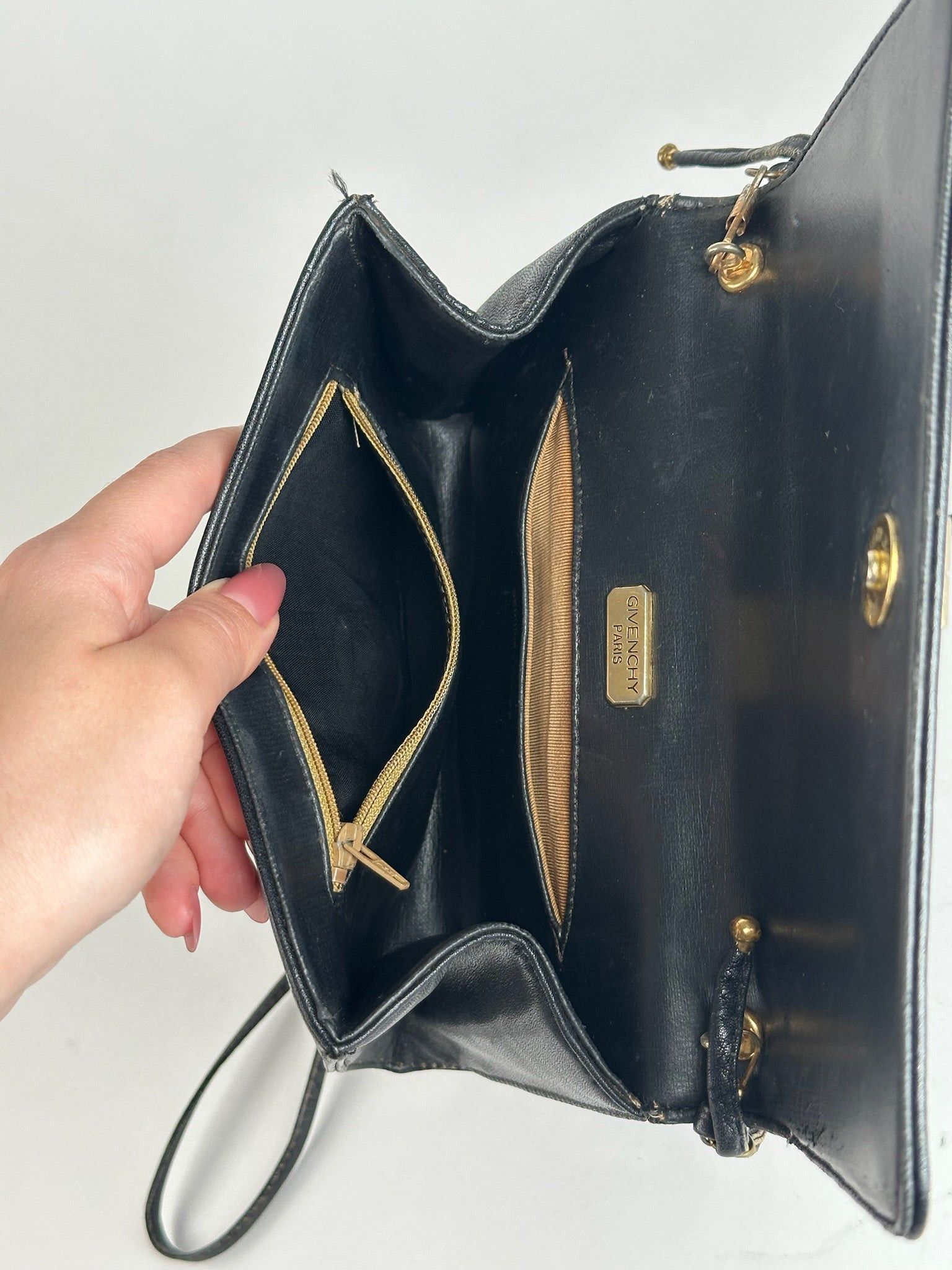 Givenchy Vintage 4G leather bag black Size ONE SIZE - 8 Thumbnail
