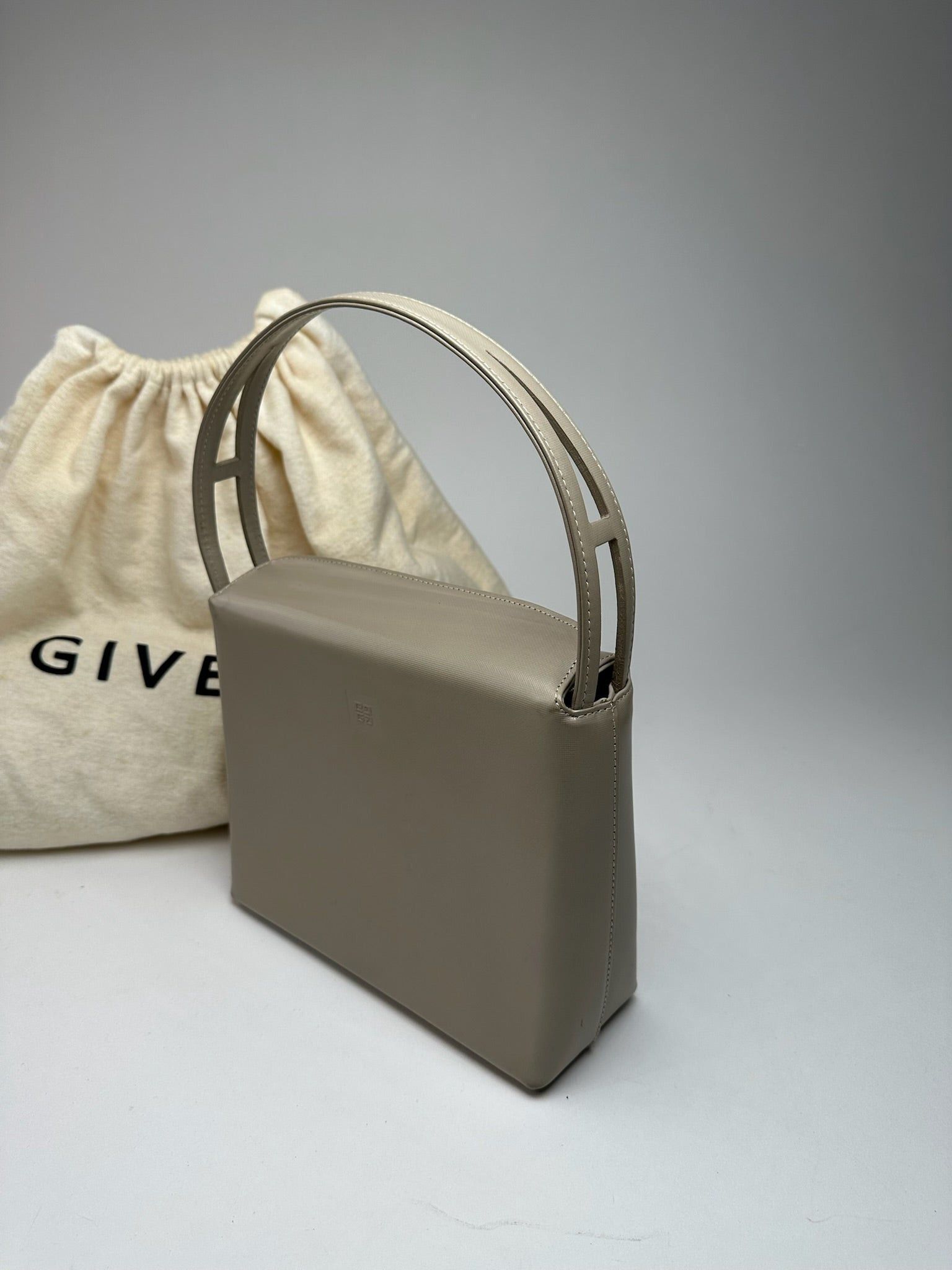 Givenchy Vintage 4G leather bag Rey Size ONE SIZE - 2 Thumbnail