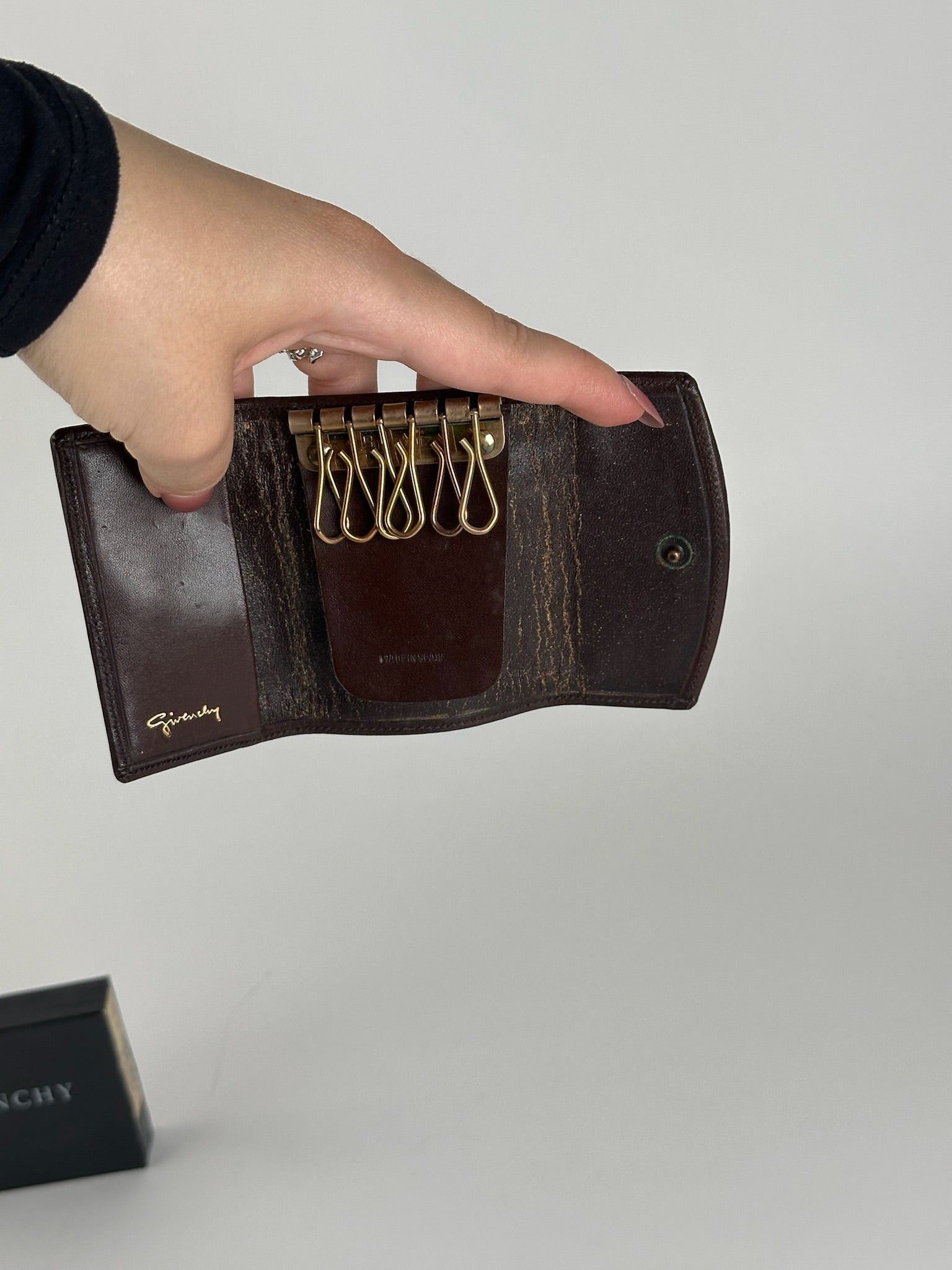 Givenchy Vintage Leather Key Holder Brown Size ONE SIZE - 3 Thumbnail