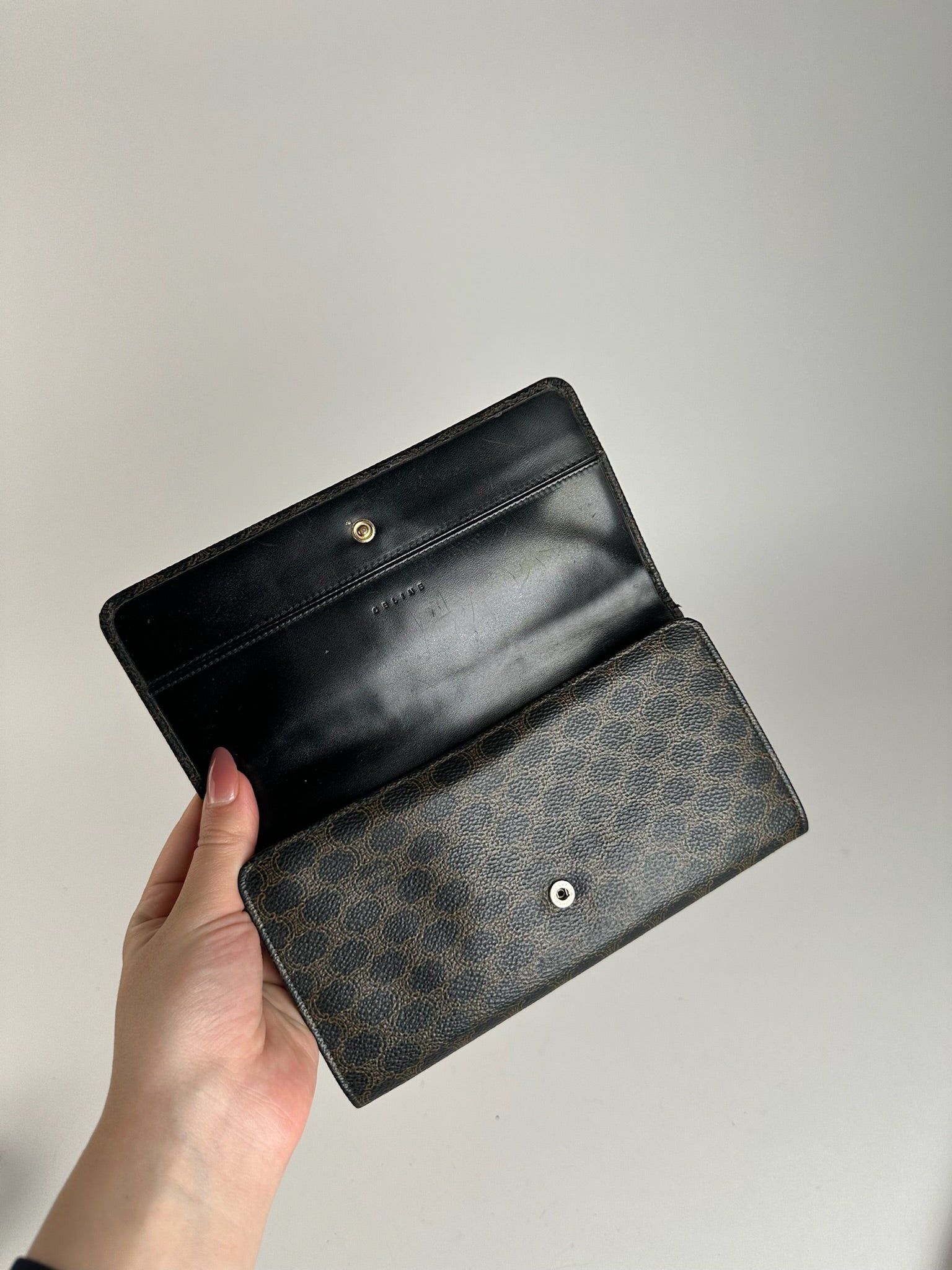 Celine Vintage Leather monogram Wallet brown Size ONE SIZE - 6 Thumbnail