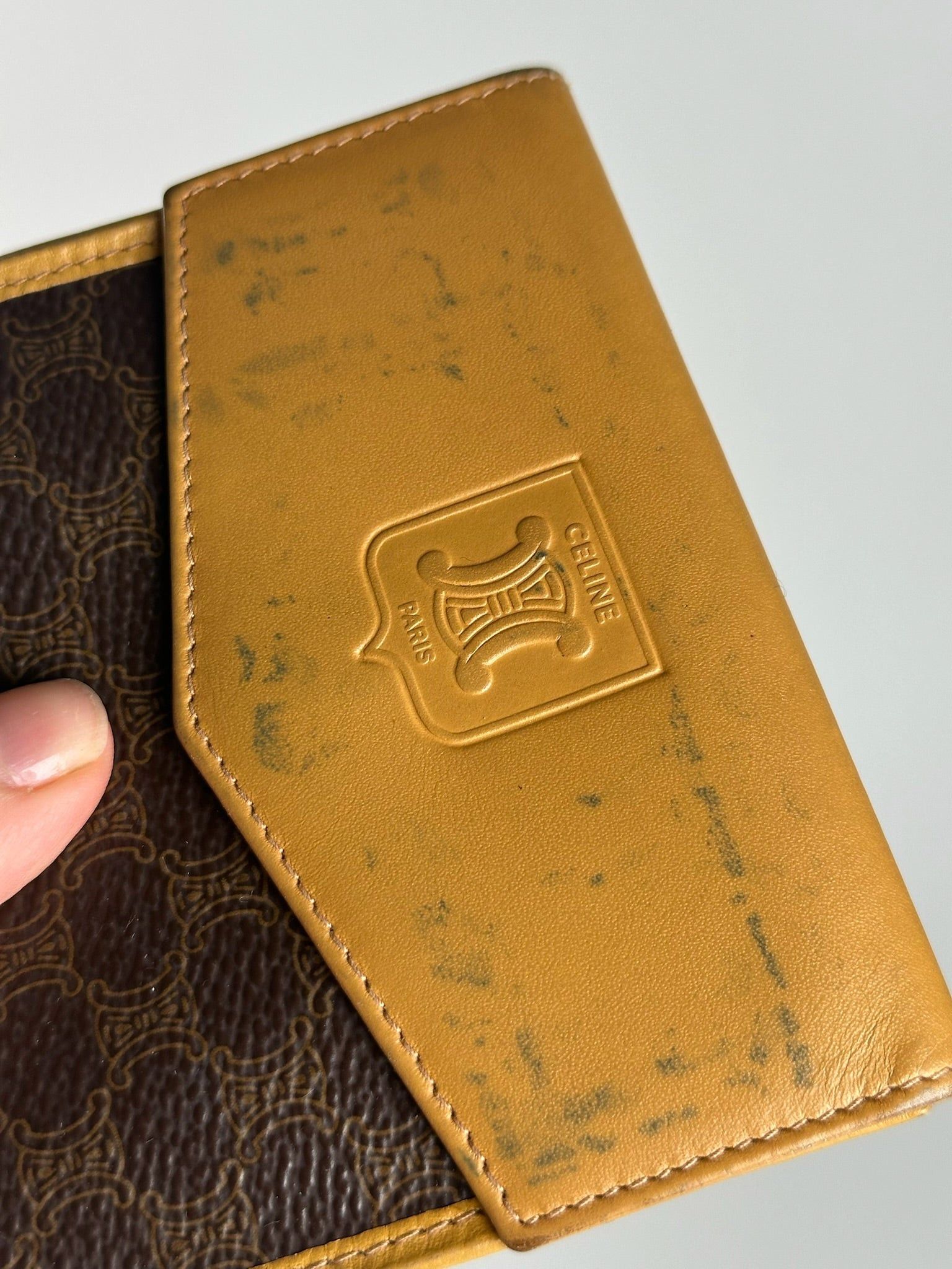 Celine Vintage Paris Leather Wallet yellow Brown Size ONE SIZE - 5 Thumbnail