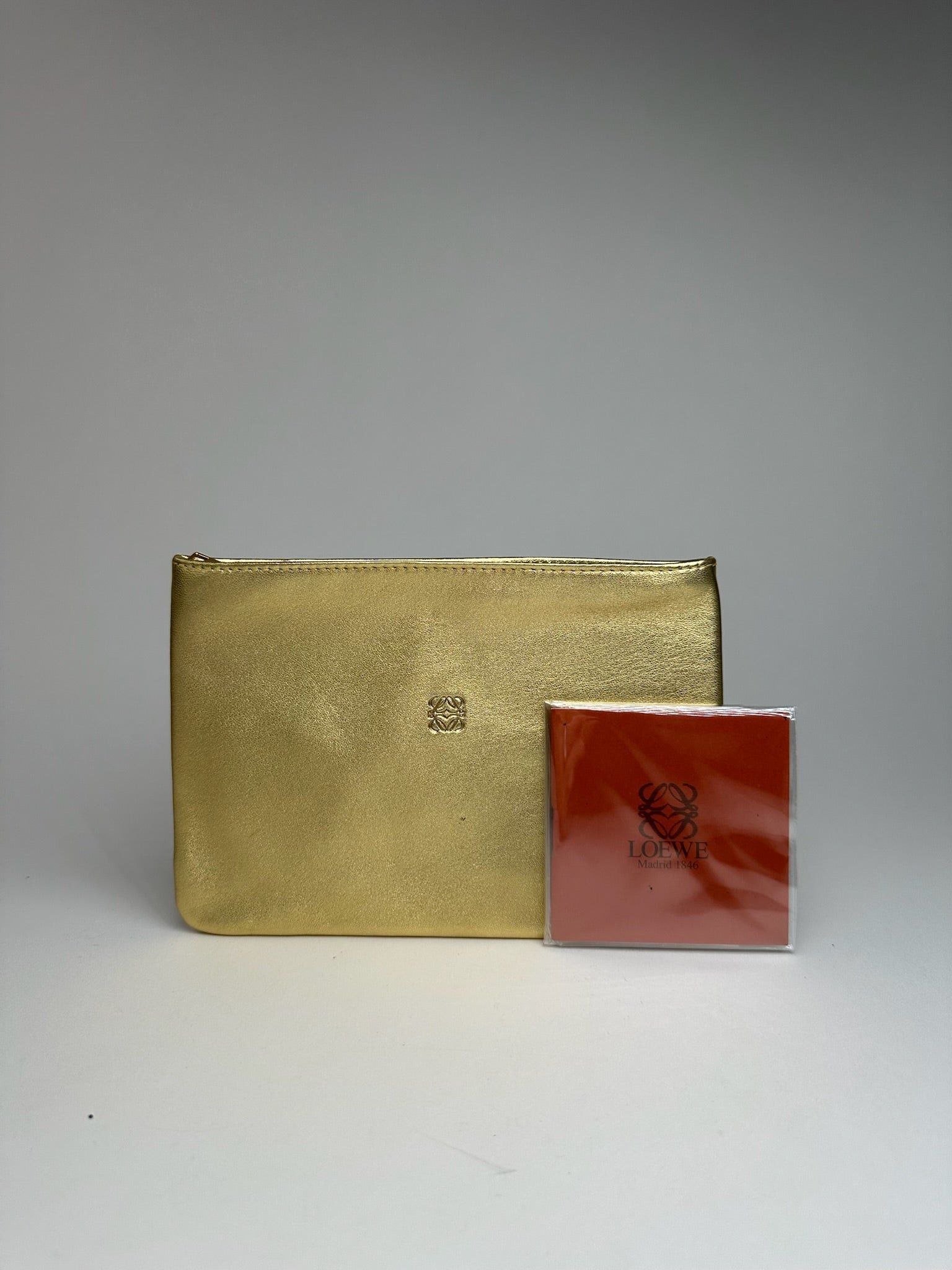 Loewe Vintage Madrid Leather clutch golden Size ONE SIZE - 2 Thumbnail