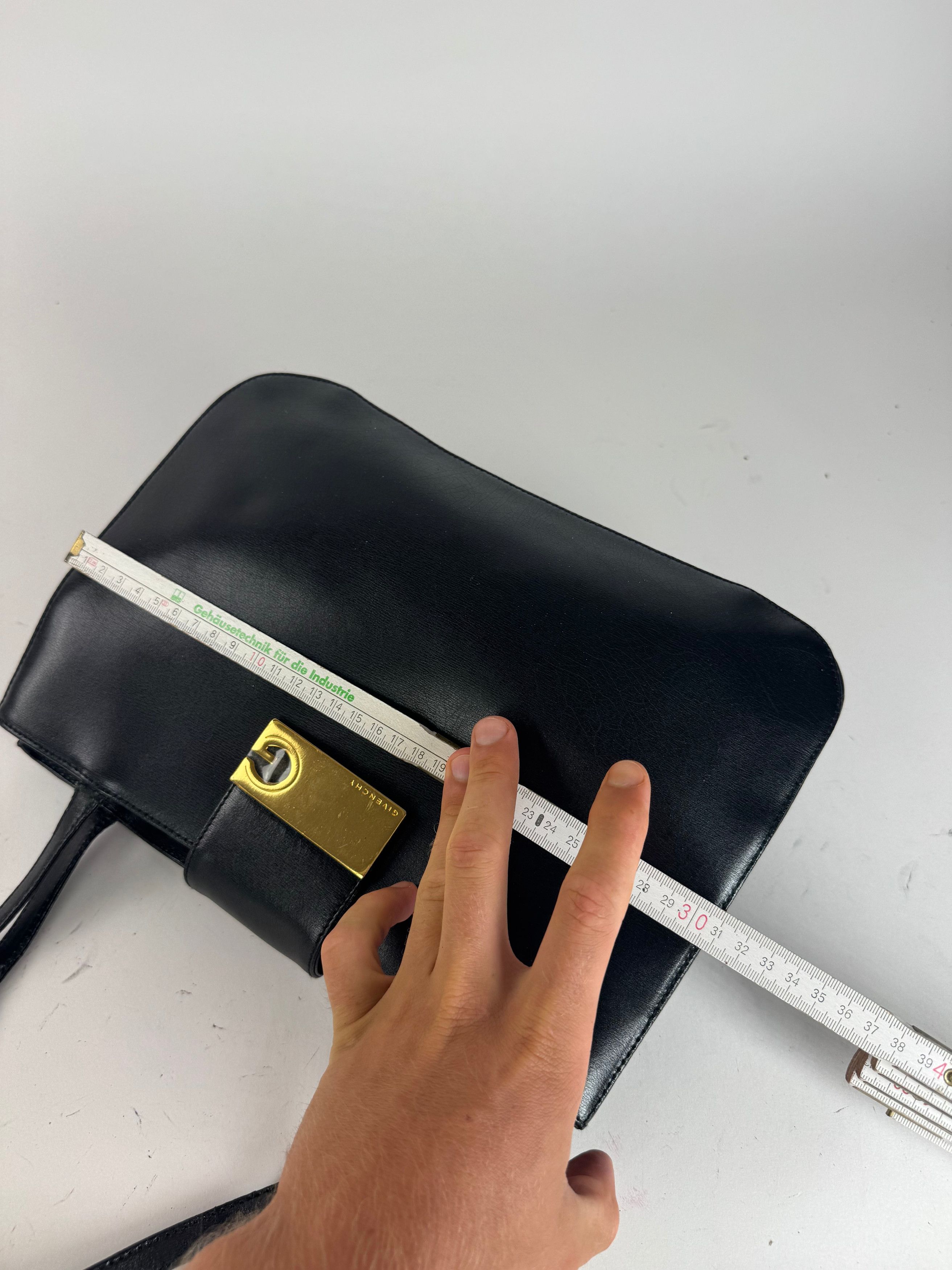Givenchy Vintage Leather Bag Black Size ONE SIZE - 12 Thumbnail