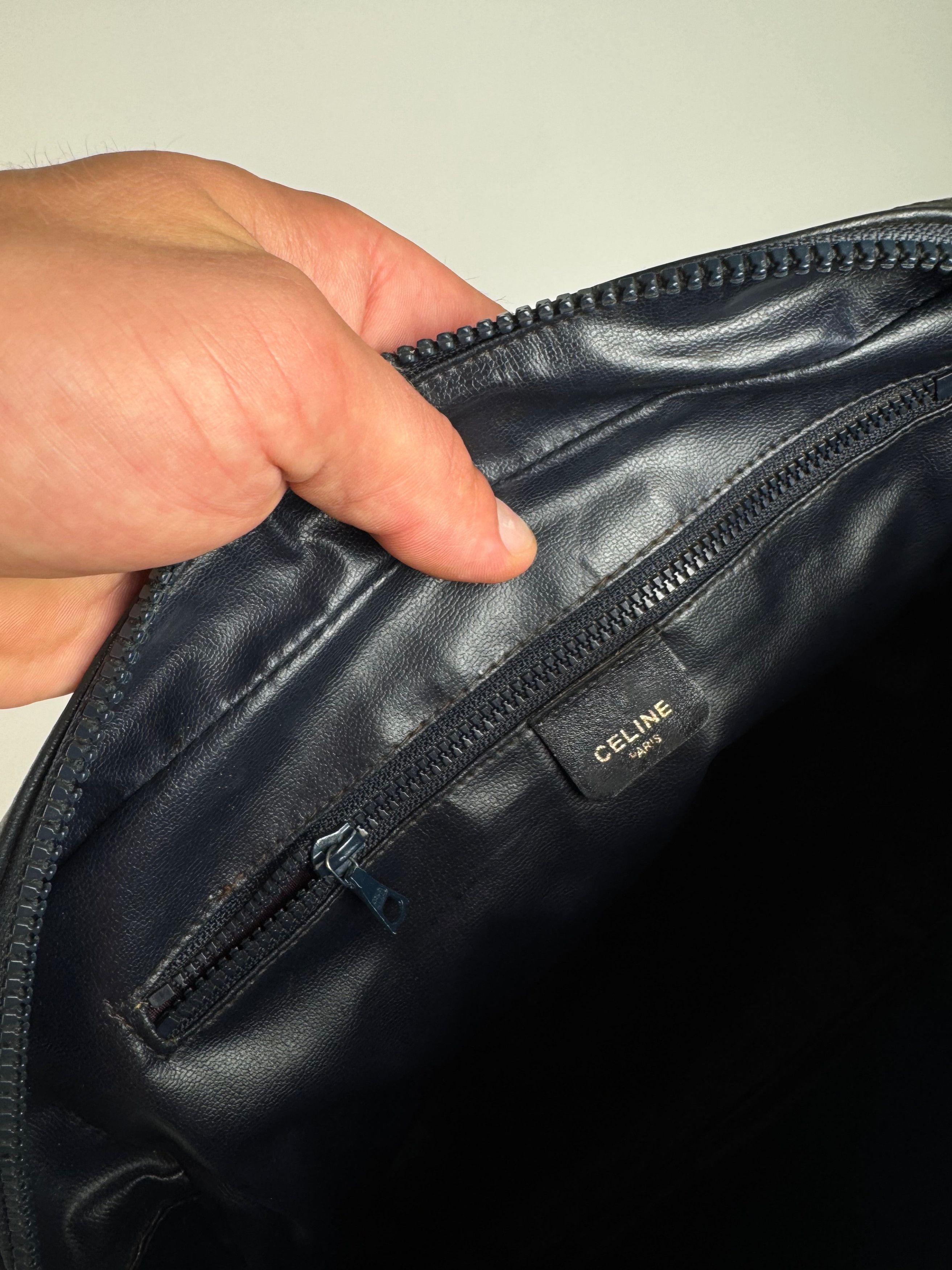 Celine Vintage Paris Triomphe Monogramm Leather Bag Size ONE SIZE - 5 Thumbnail