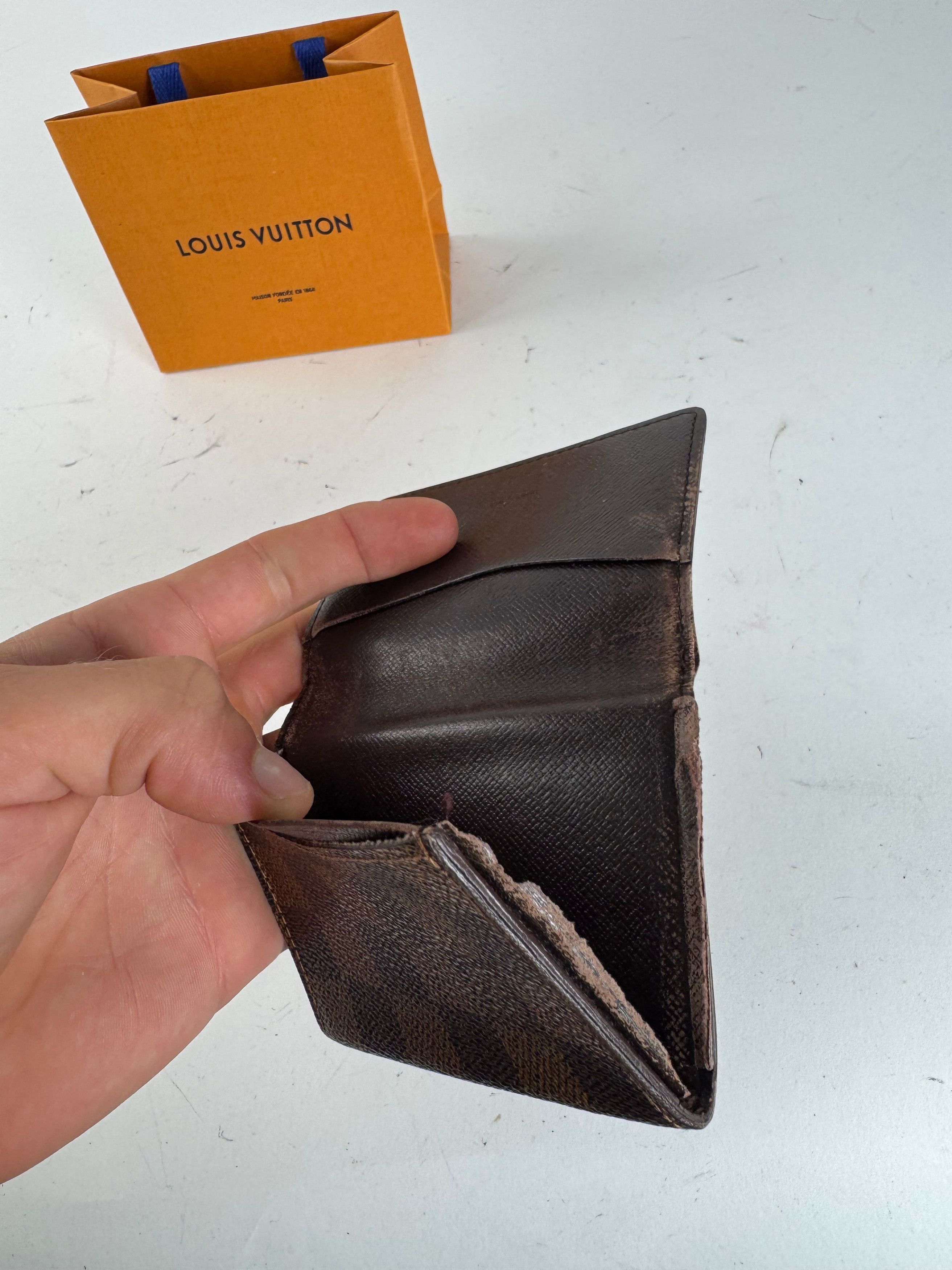Louis Vuitton Vintage Gucci Damier Monogramm Leather Card Holder Brown Size ONE SIZE - 3 Thumbnail