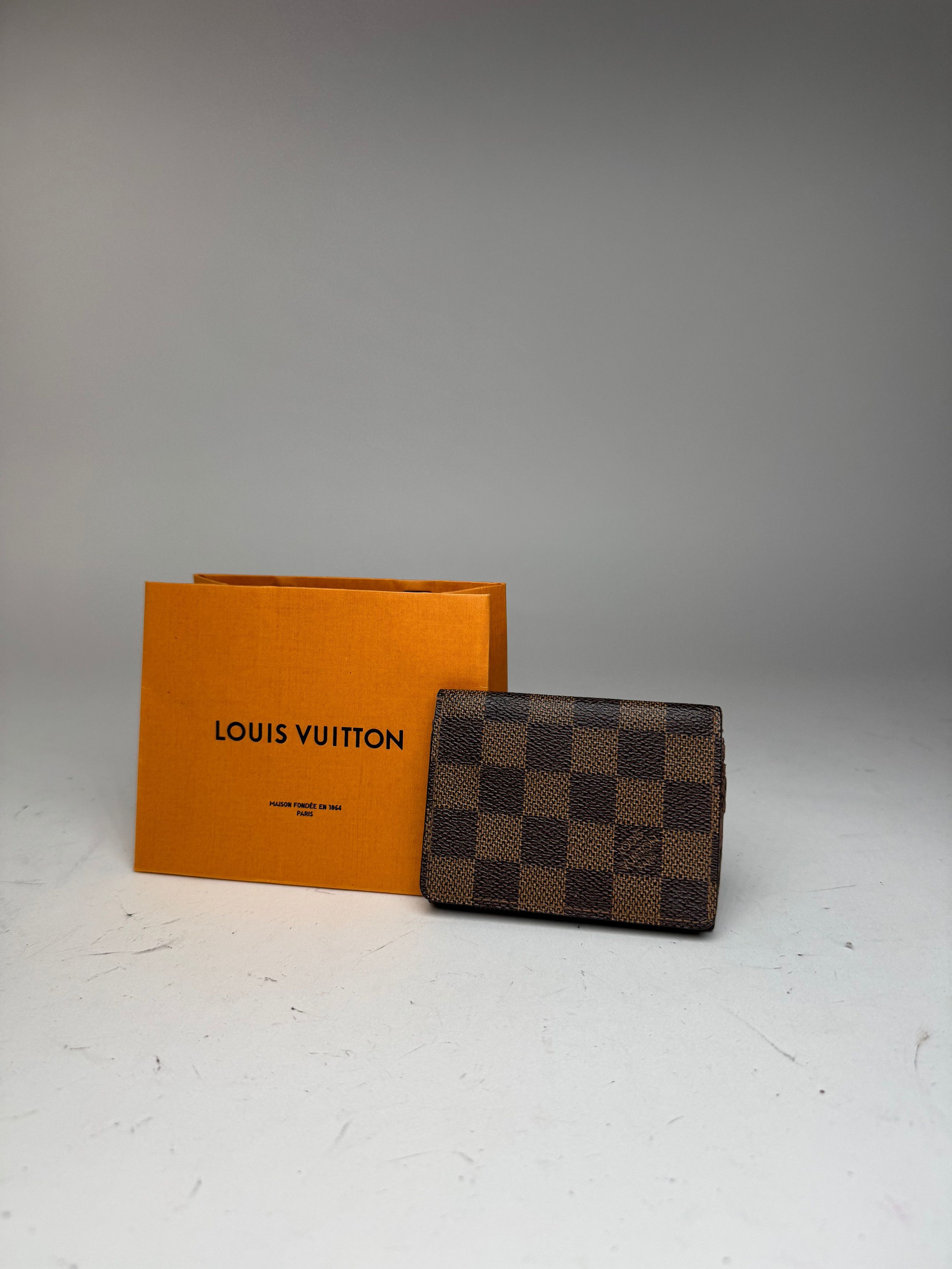 Louis Vuitton Vintage Gucci Damier Monogramm Leather Card Holder Brown Size ONE SIZE - 8 Thumbnail