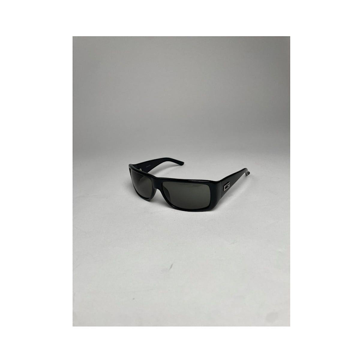 Gucci Black Plastic Sunglasses Size ONE SIZE - 4 Thumbnail