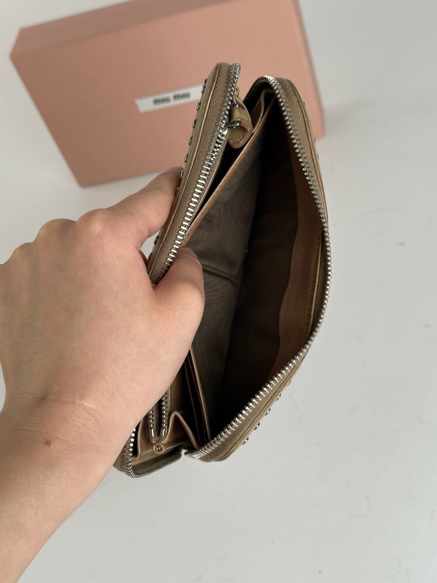 Miu Miu Vintage Patent Leather Wallet Brown Size ONE SIZE - 4 Thumbnail