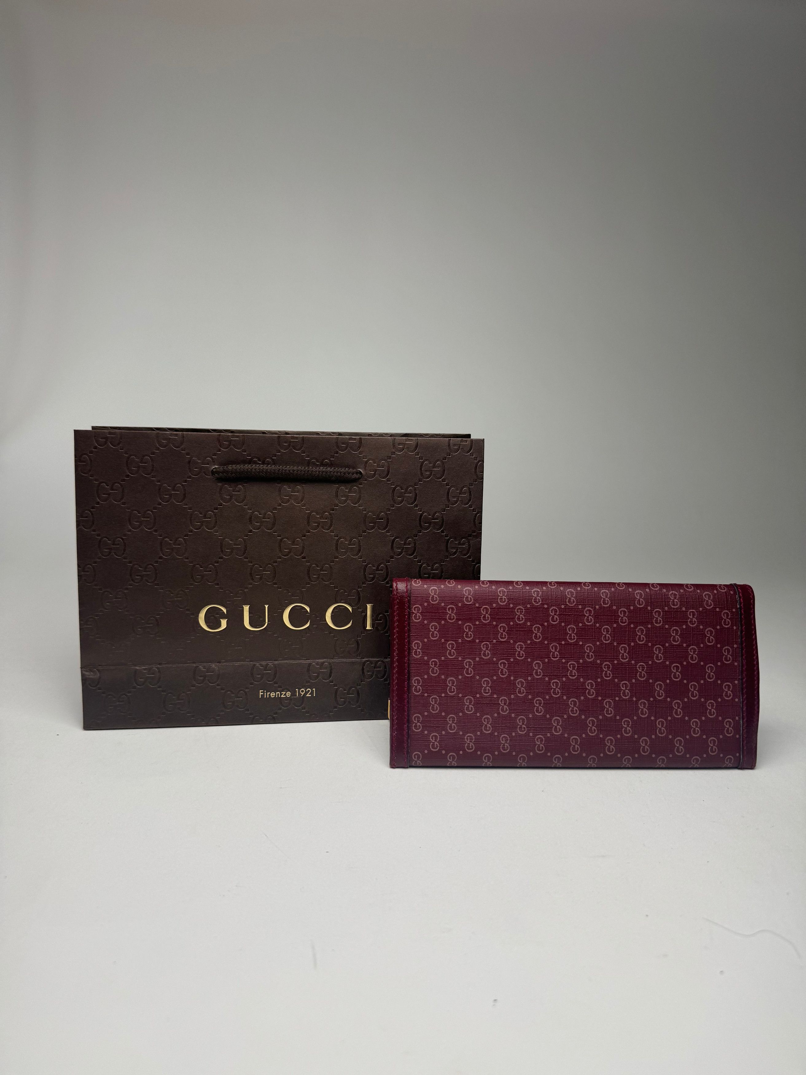 Gucci Vintage leather ID holder purple Size ONE SIZE - 10 Thumbnail