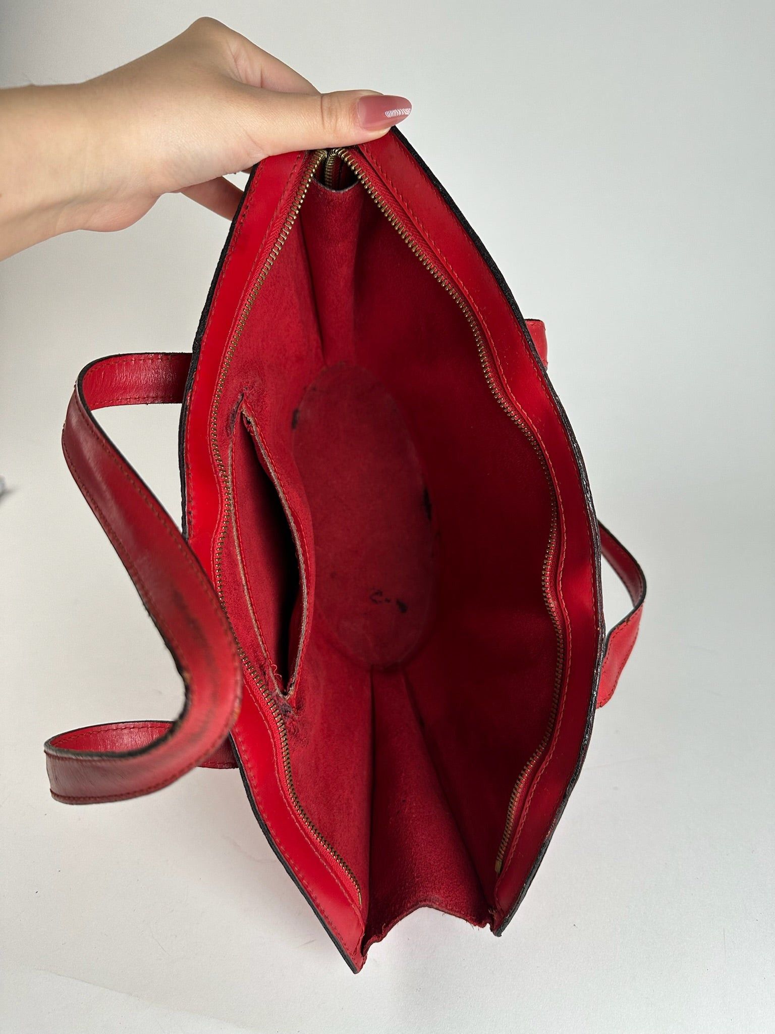 Louis Vuitton Vintage Saint Jacques EPI Leather bag red Size ONE SIZE - 4 Thumbnail