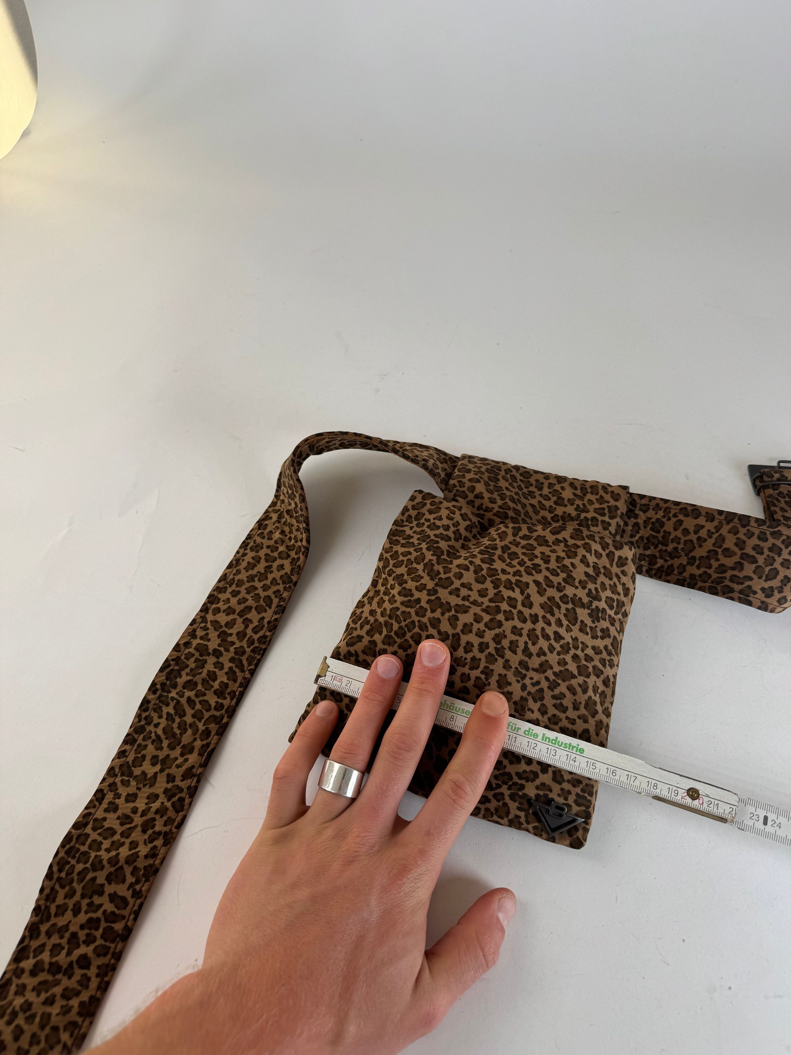 Bottega Veneta Vintage Leopard Bum Bag Brown Size ONE SIZE - 8 Thumbnail