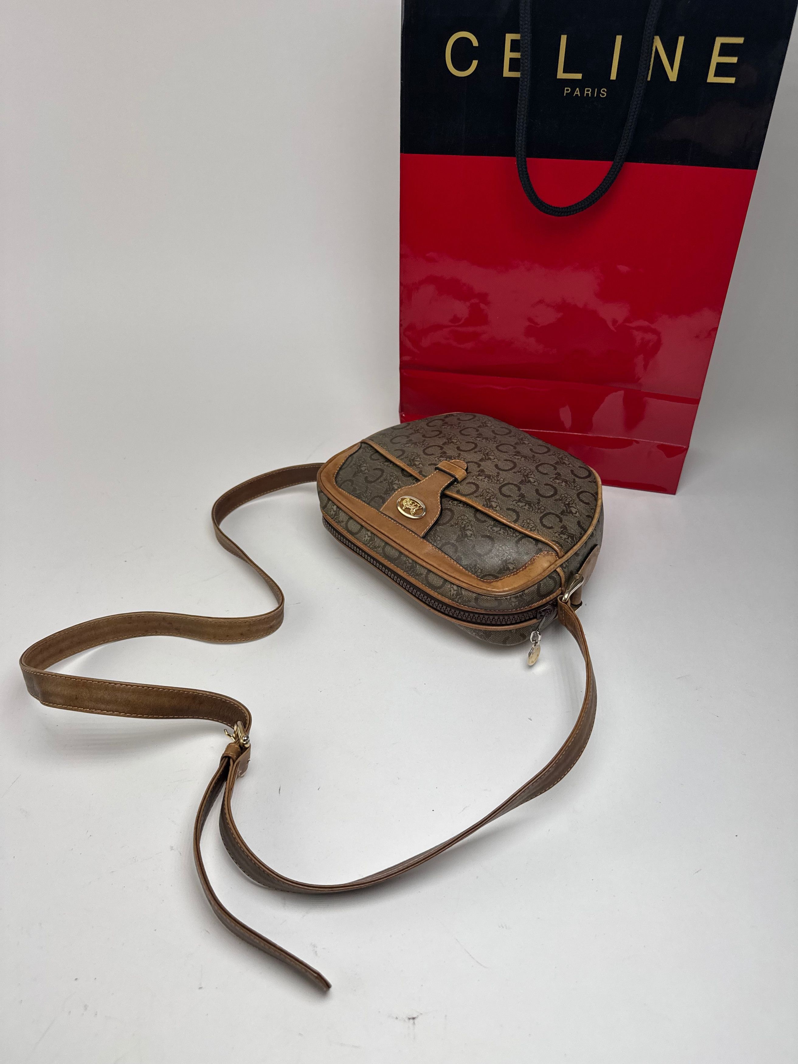 Celine Vintage Paris Patent Leather Macadam monogram Triomphe bag Size ONE SIZE - 9 Thumbnail