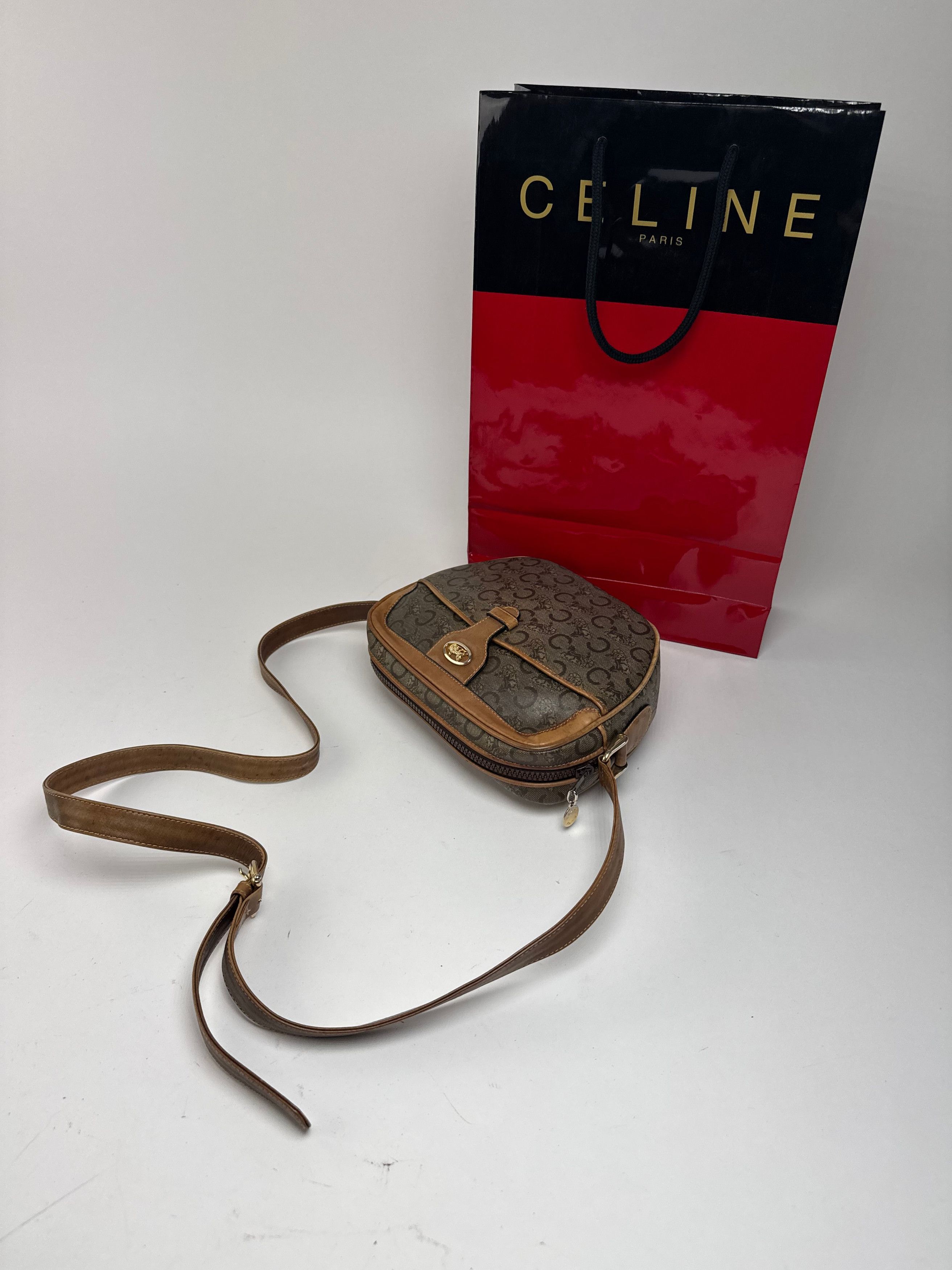 Celine Vintage Paris Patent Leather Macadam monogram Triomphe bag Size ONE SIZE - 8 Thumbnail
