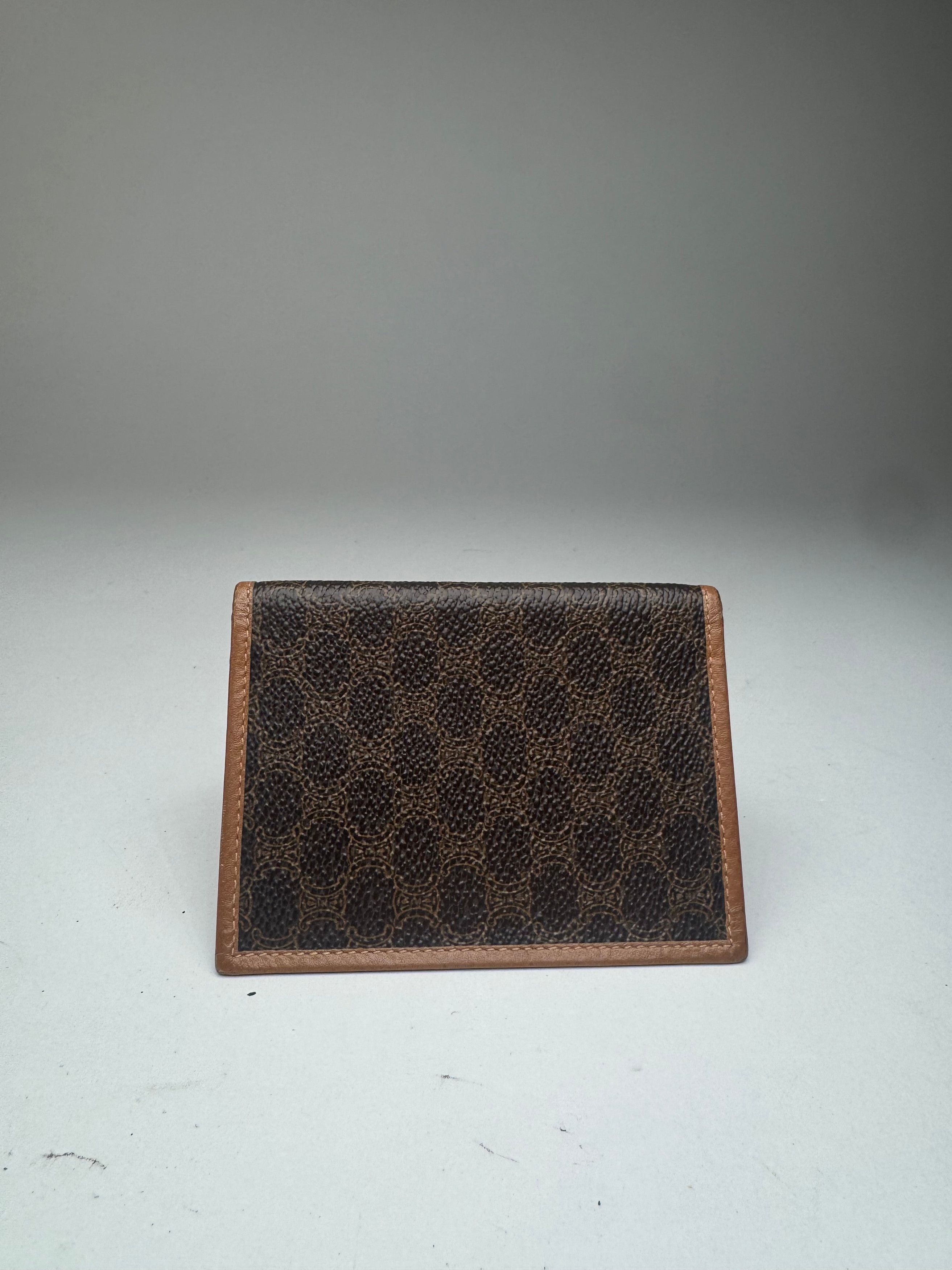 Celine Vintage Monogramm Leather Card Holder Brown Size ONE SIZE - 4 Thumbnail